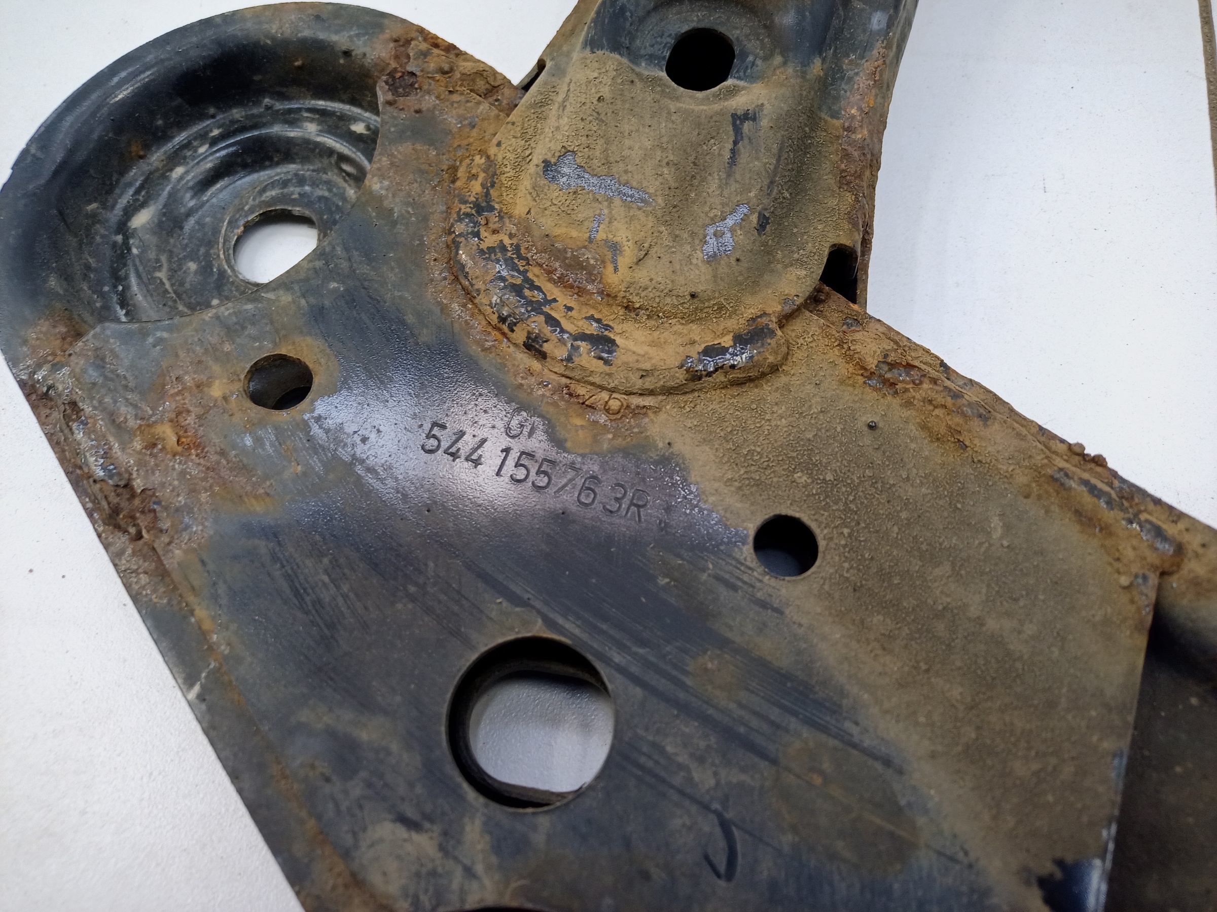 Подрамник передний Lada Largus Restail