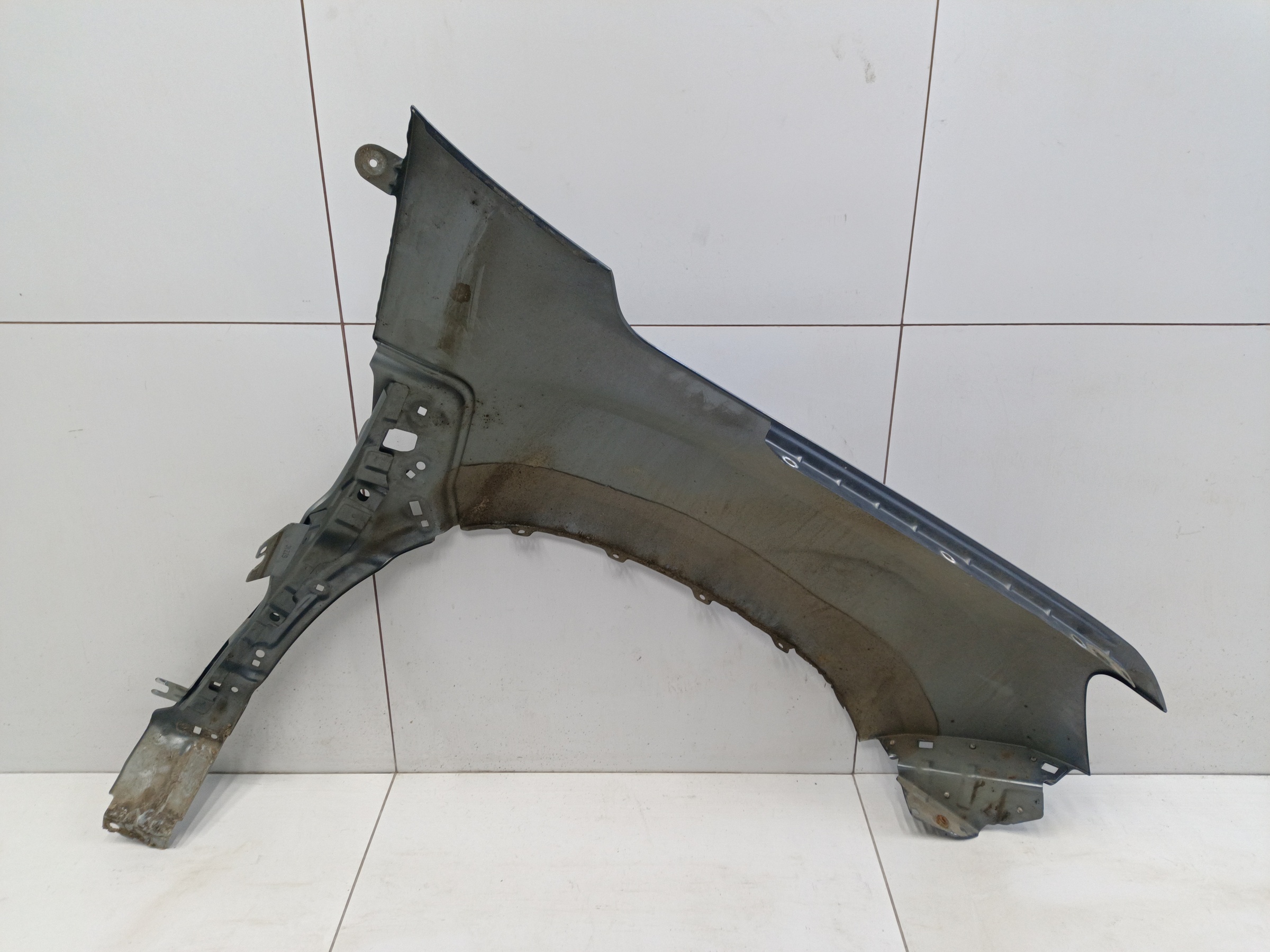 Крыло переднее левое Renault Duster 2