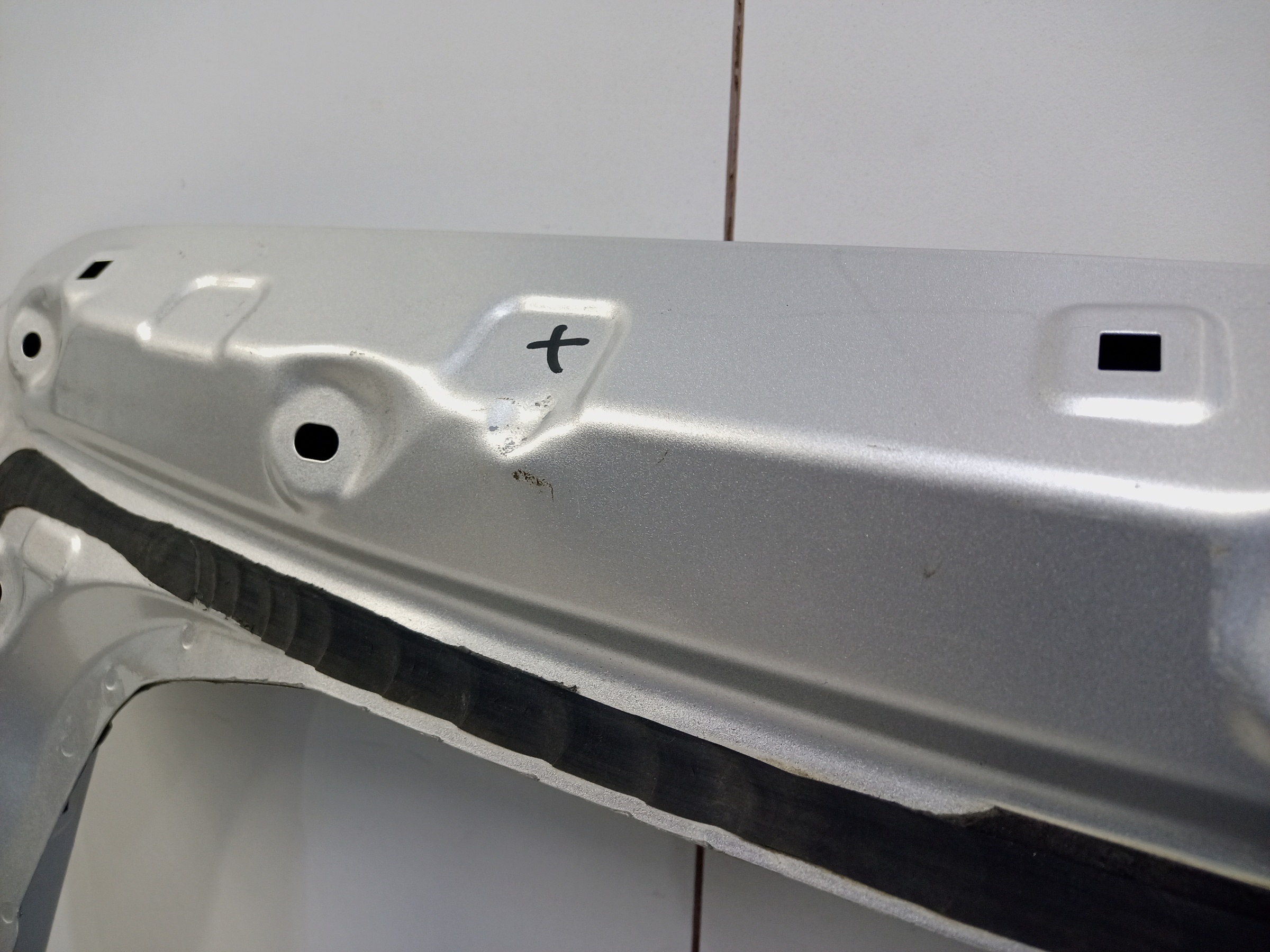 Крышка багажника Haval M6 2