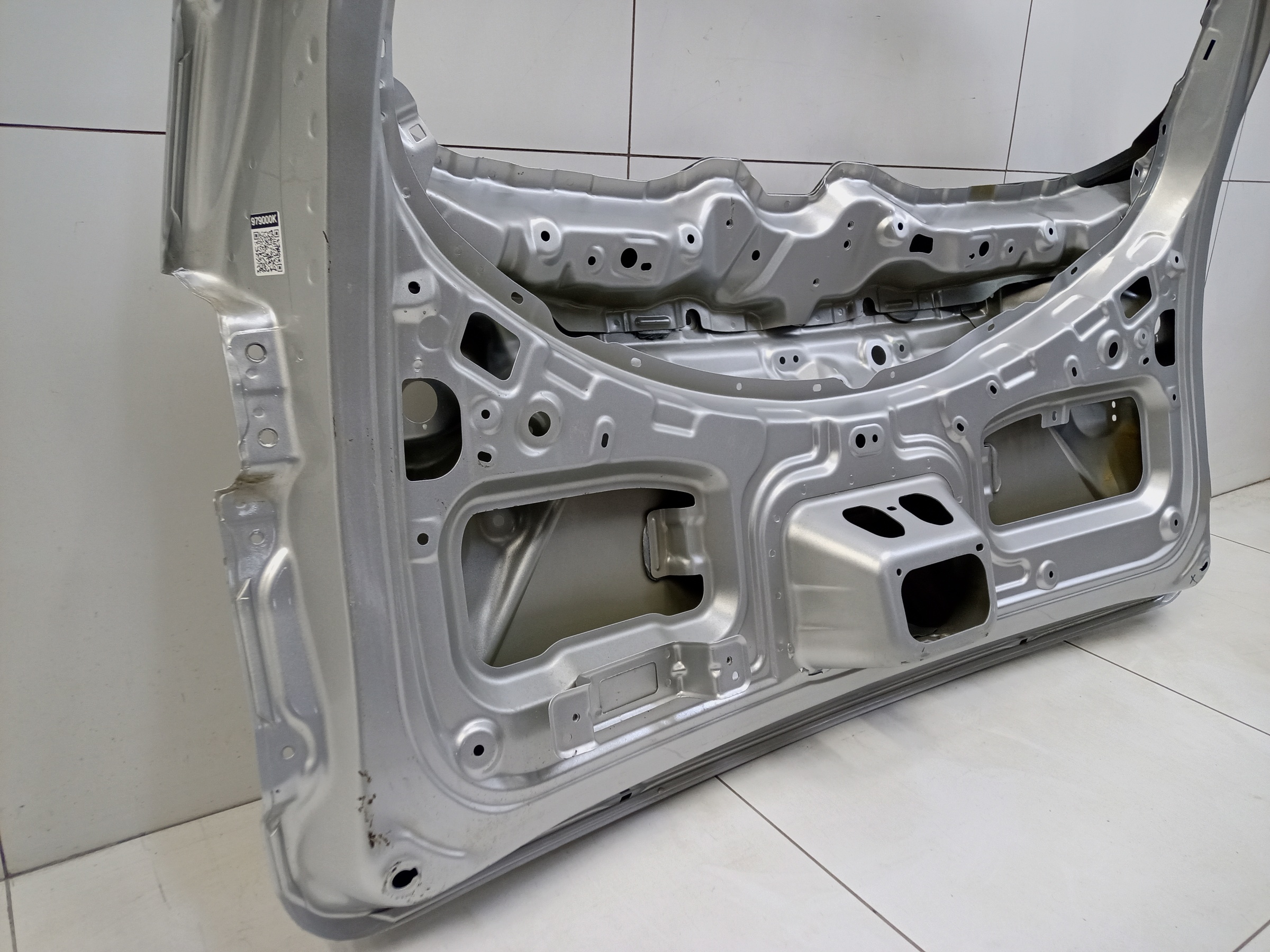 Крышка багажника Haval M6 2