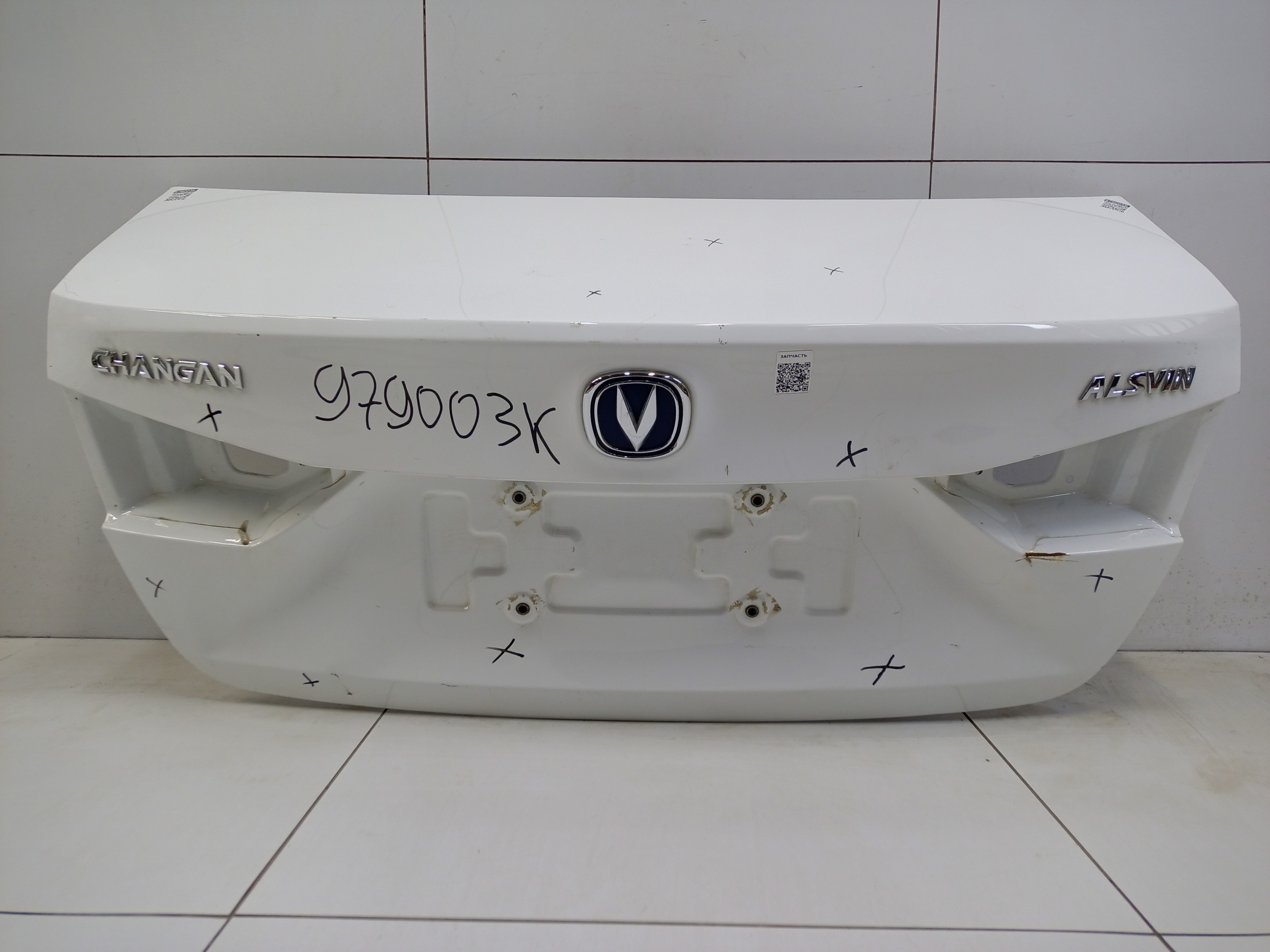 Крышка багажника Changan Alsvin