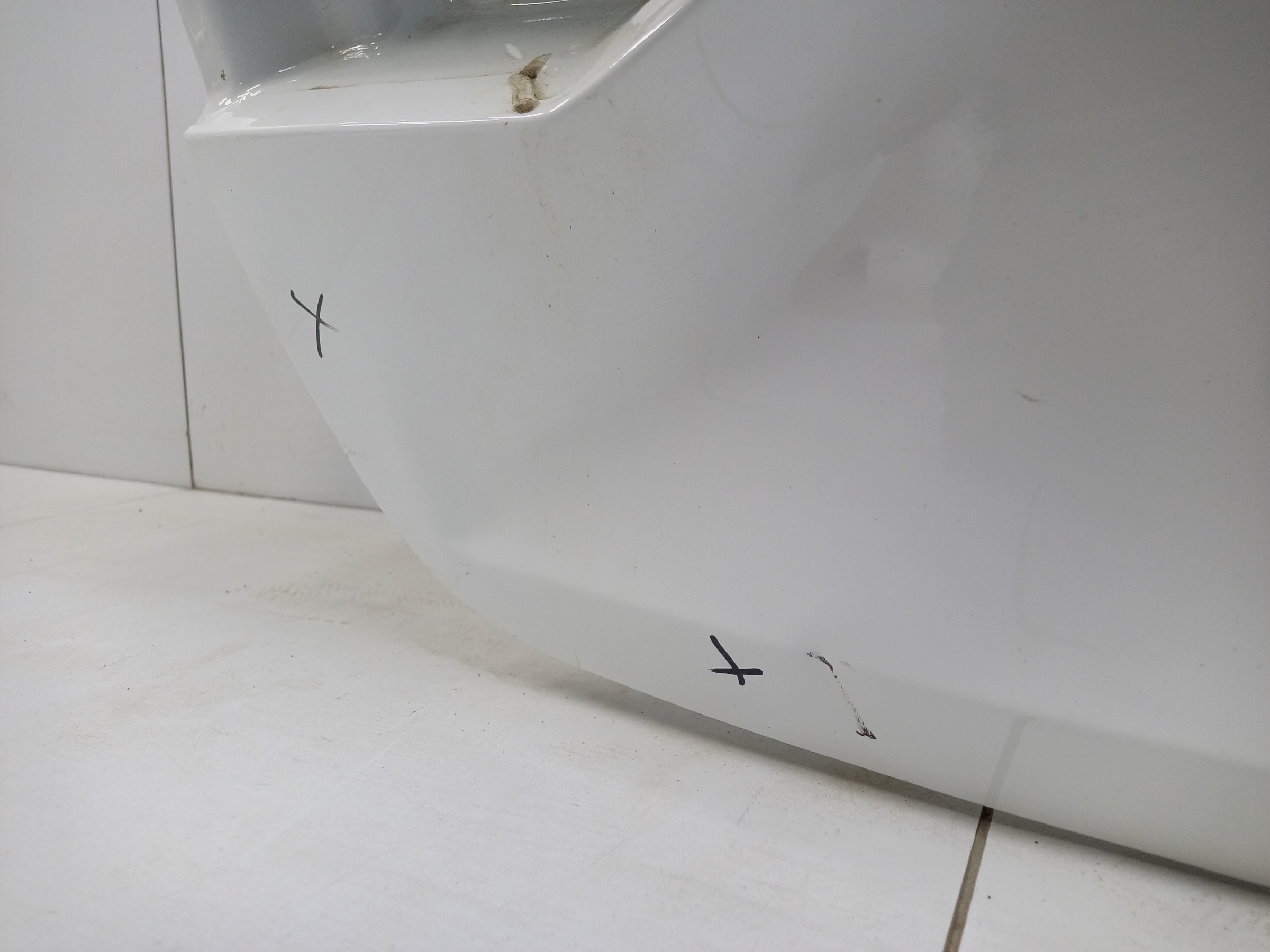 Крышка багажника Changan Alsvin