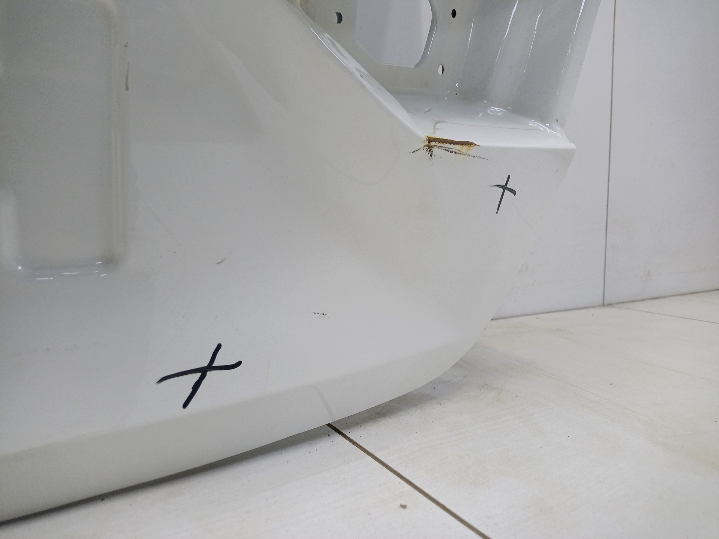 Крышка багажника Changan Alsvin