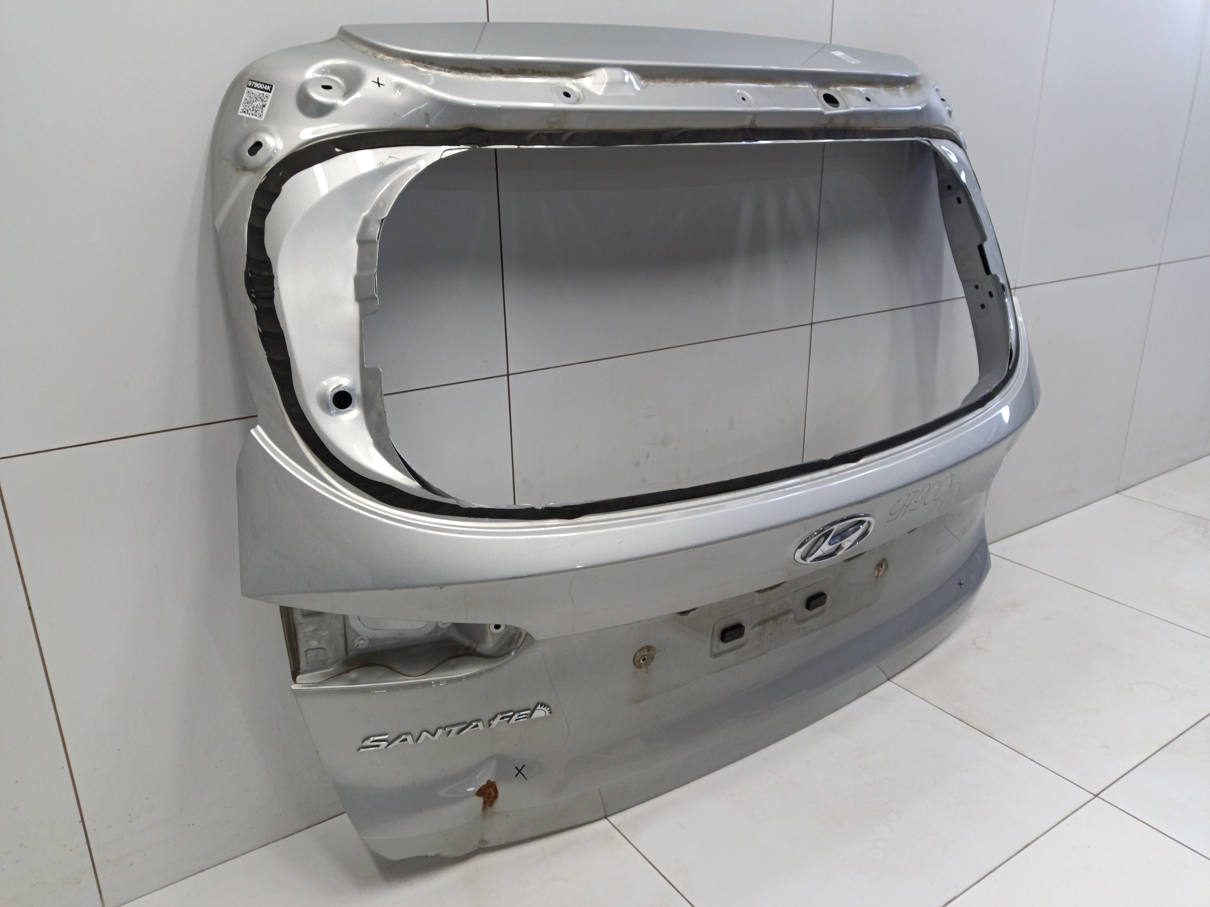 Крышка багажника Hyundai Santa Fe 4