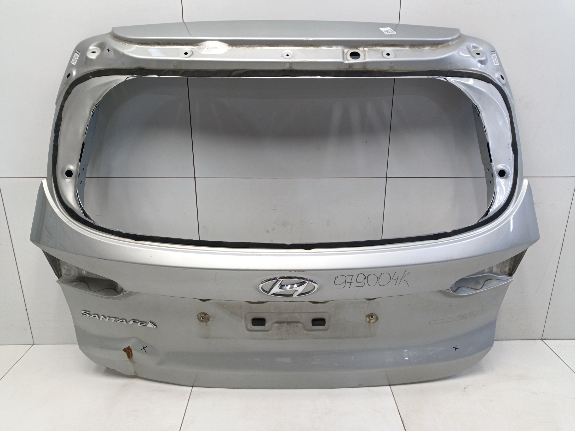 Крышка багажника Hyundai Santa Fe 4