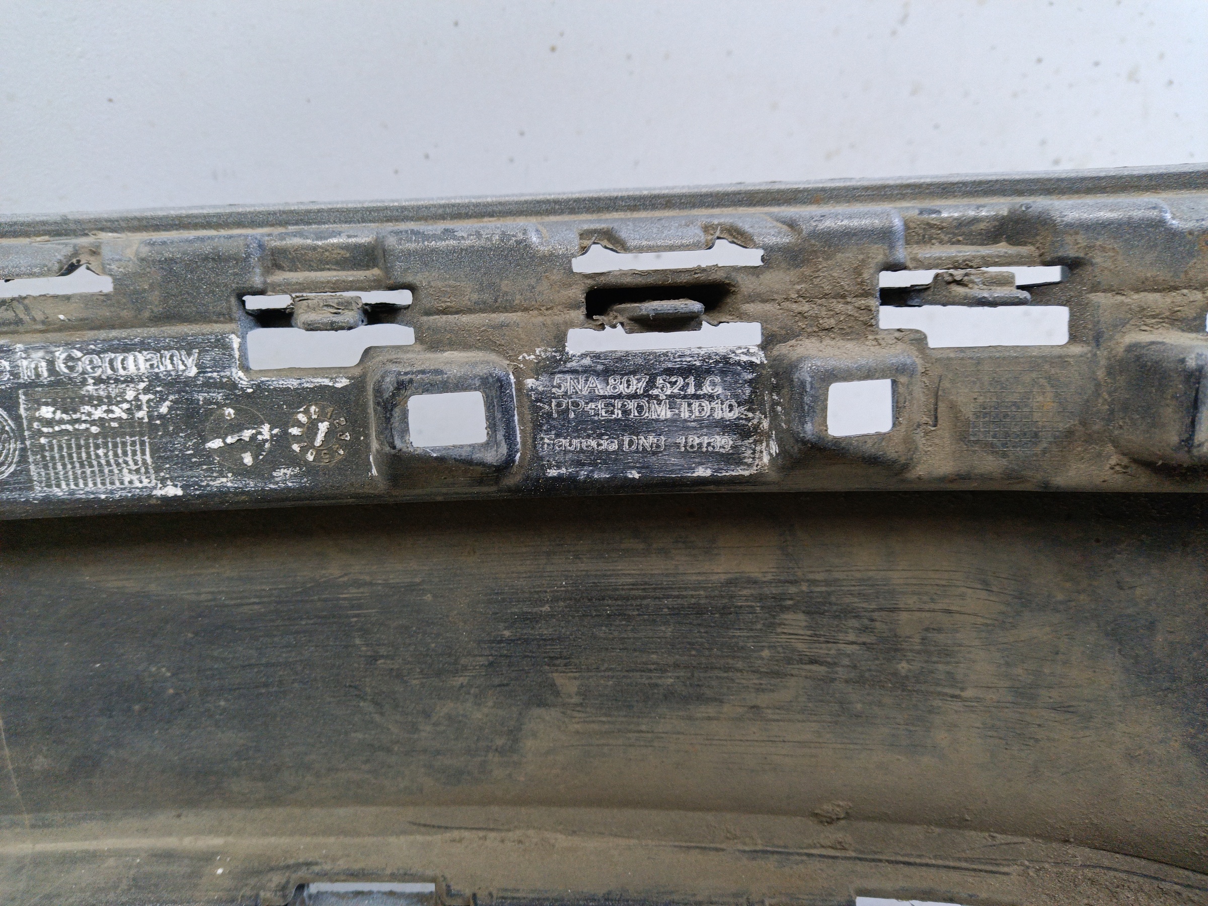 Юбка заднего бампера Volkswagen Tiguan 2 R-Line