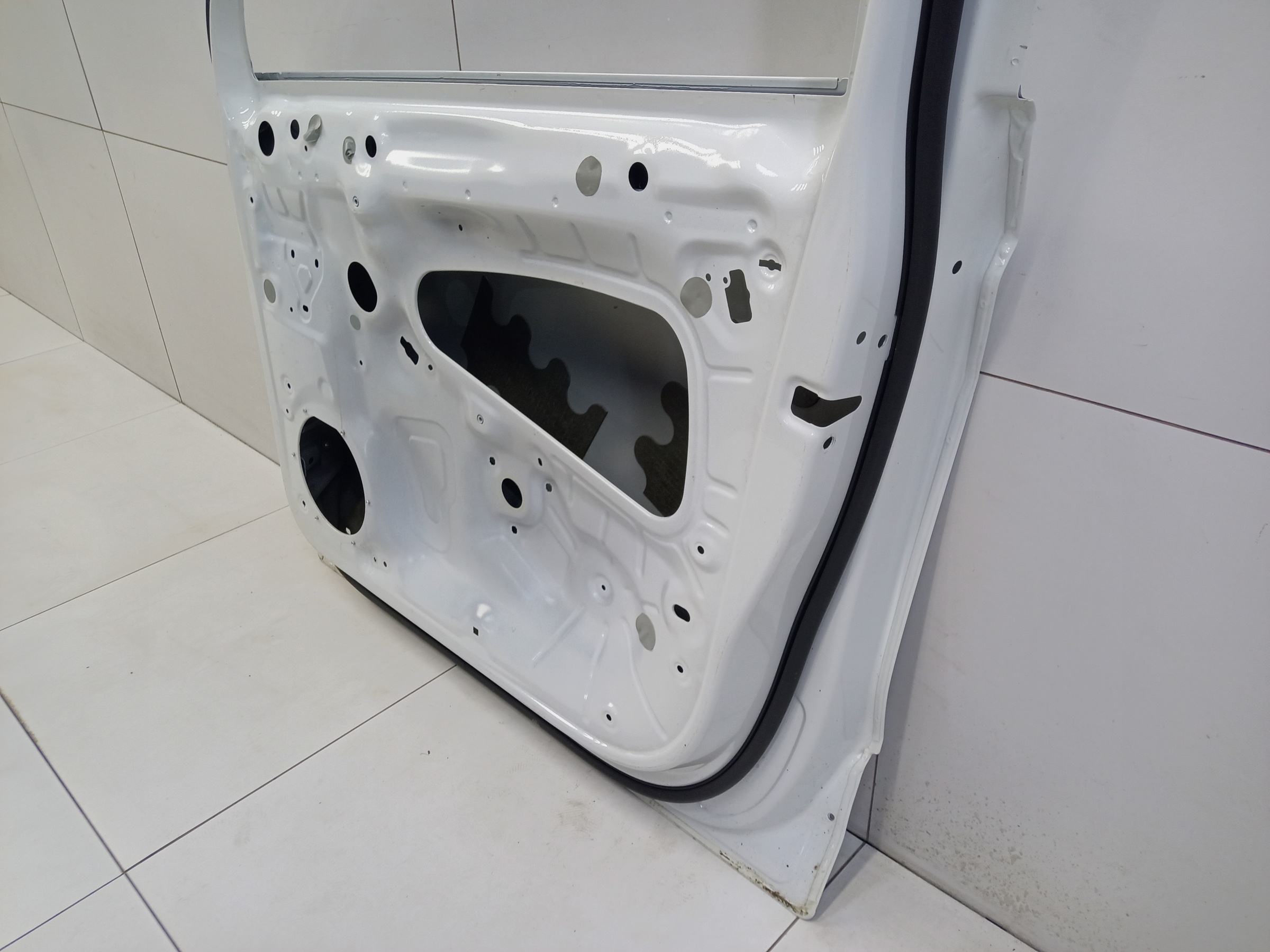 Дверь передняя правая Volkswagen Tiguan 2