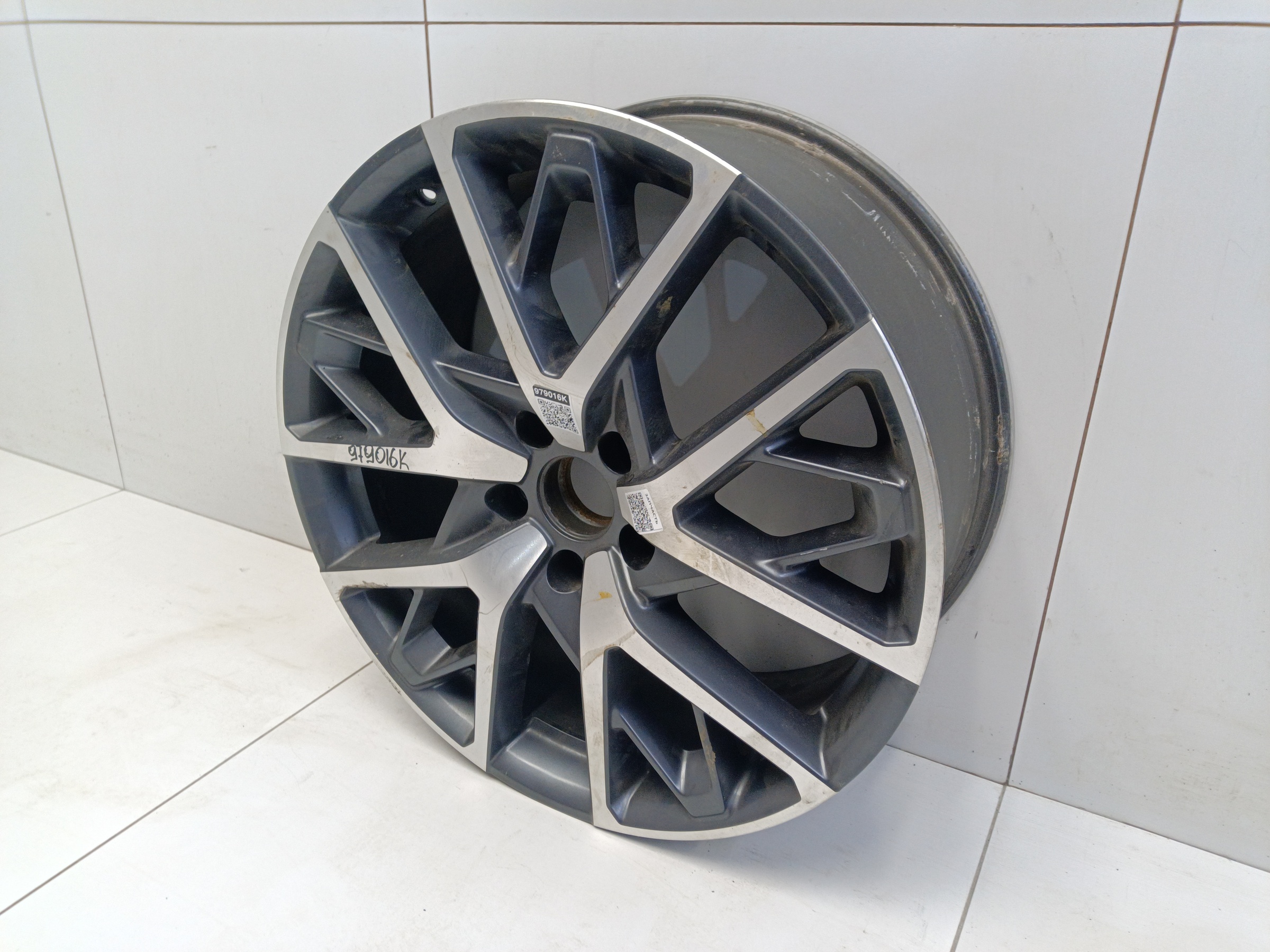 Диск колеса литой GAC GS8 2 R20