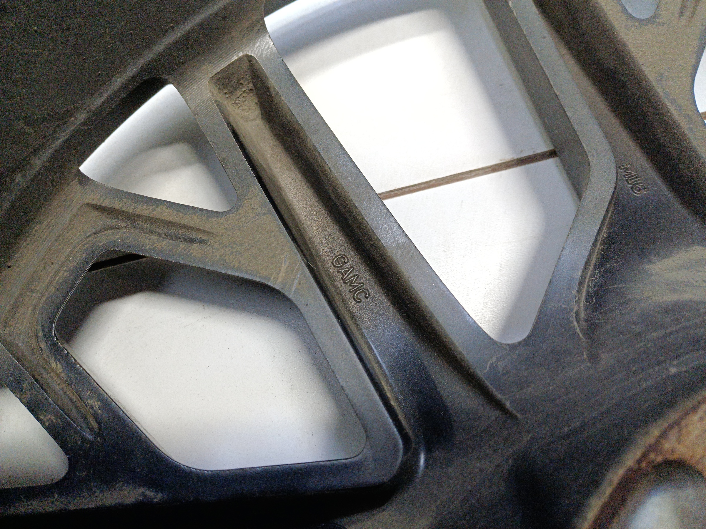 Диск колеса литой GAC GS8 2 R20