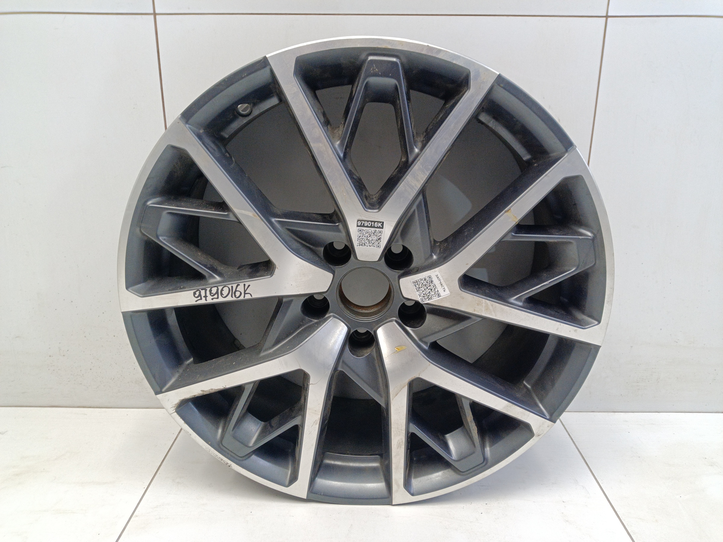 Диск колеса литой GAC GS8 2 R20