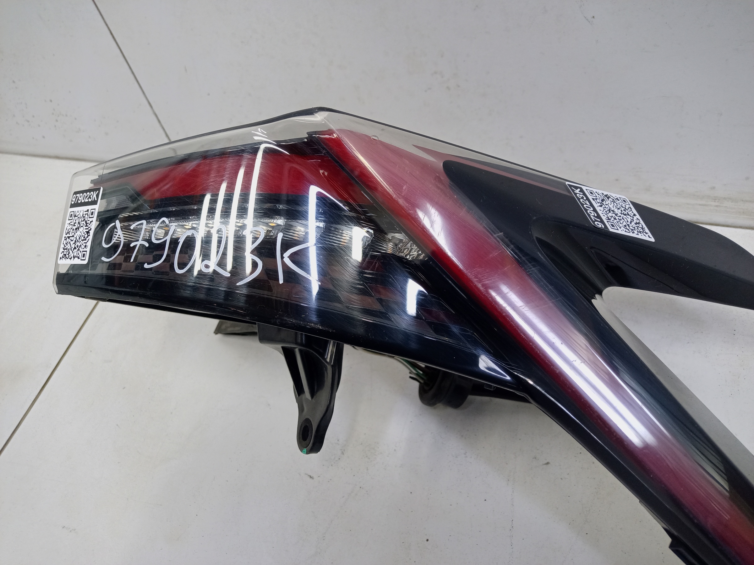 Фонарь задний правый наружный Jetour Dashing