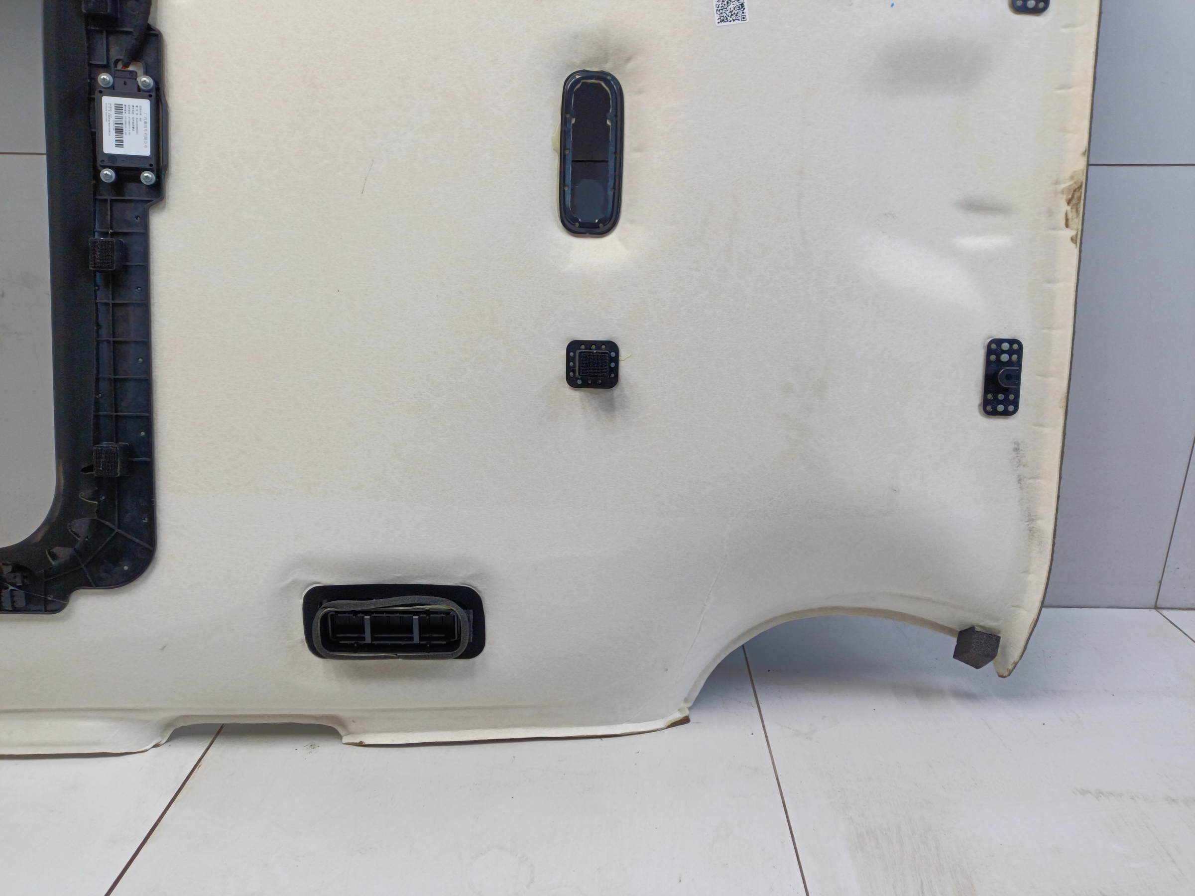 Обшивка крыши " потолок " Gac GS8 2