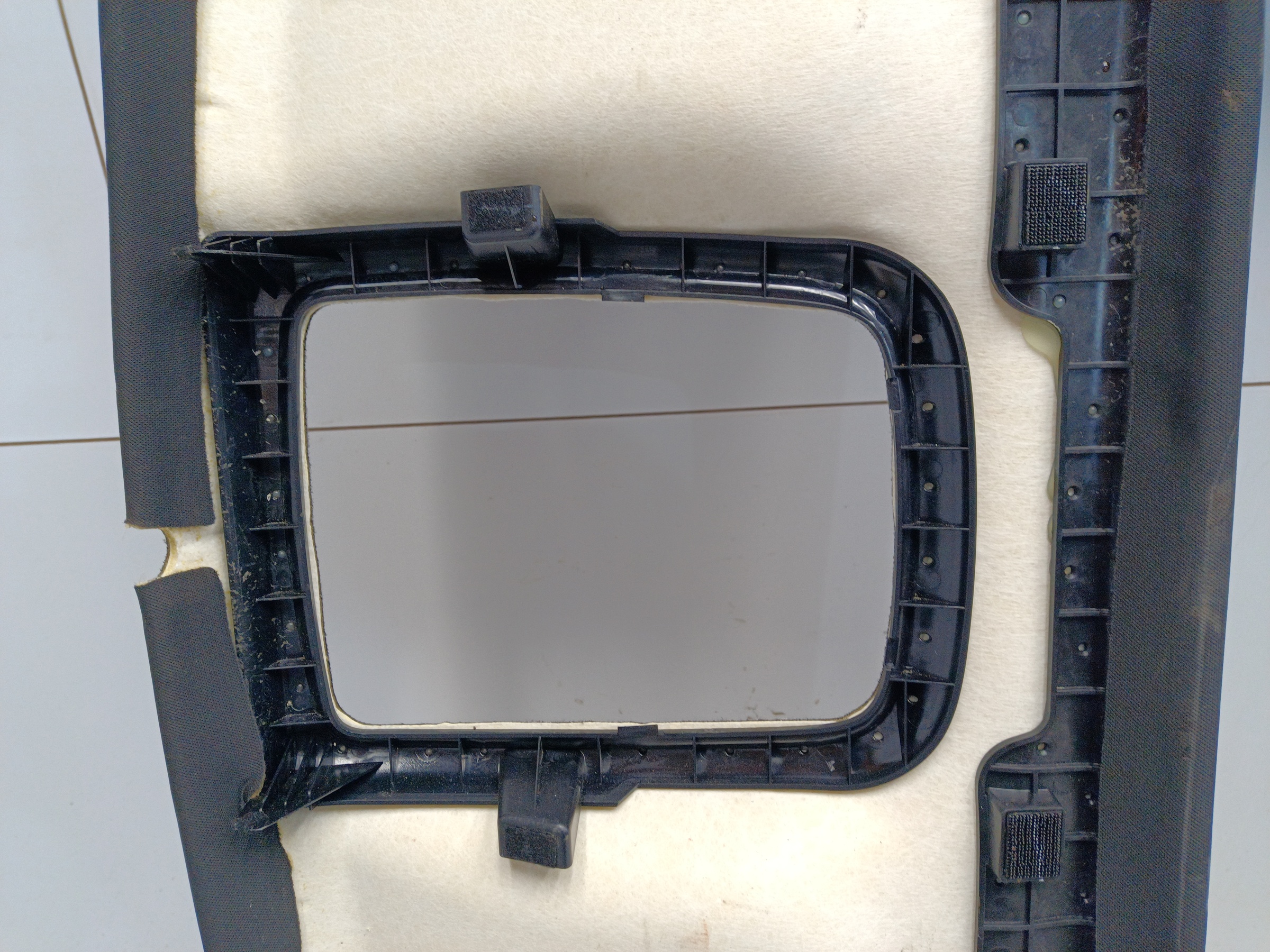 Обшивка крыши " потолок " Gac GS8 2