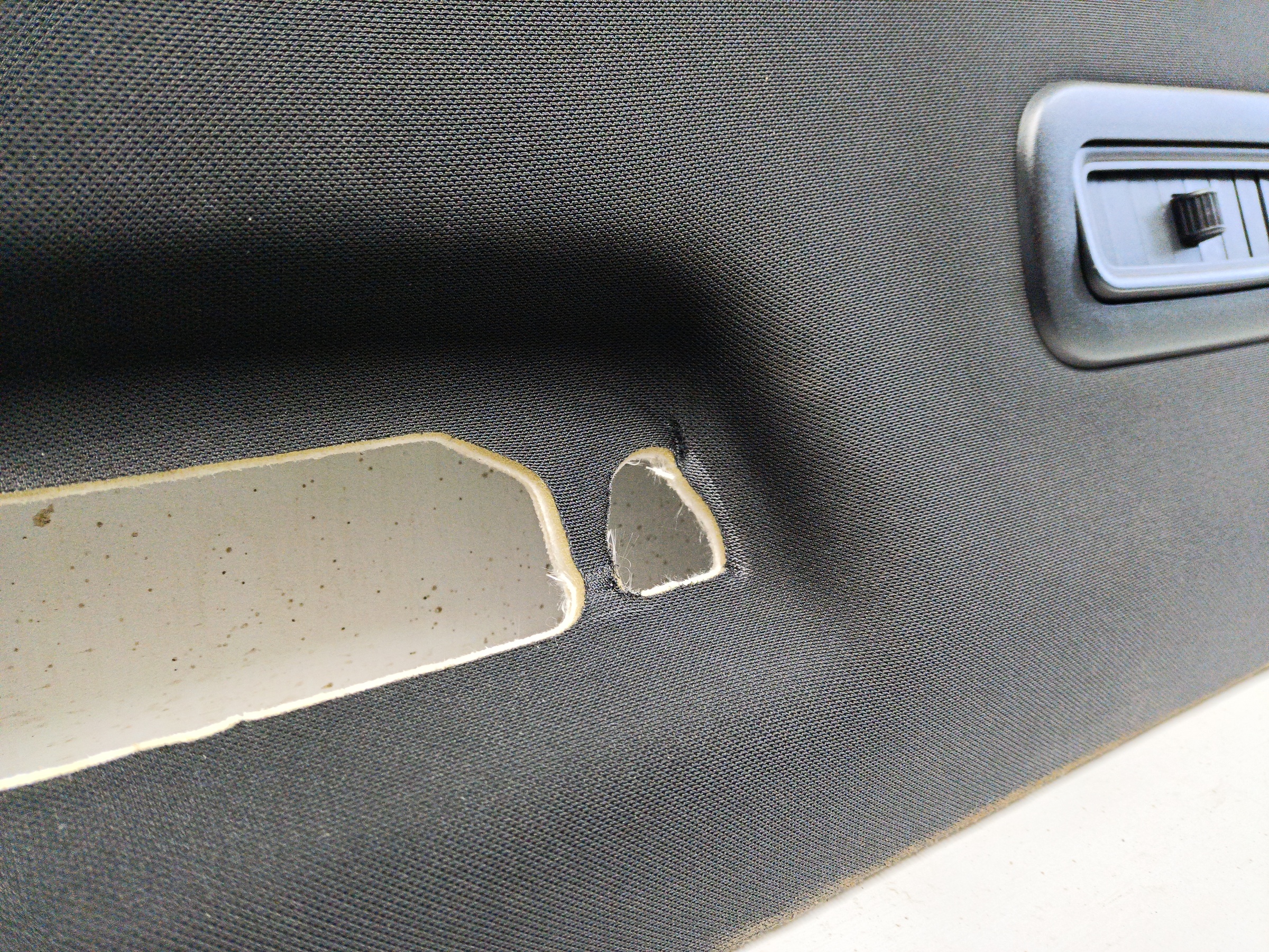 Обшивка крыши " потолок " Gac GS8 2