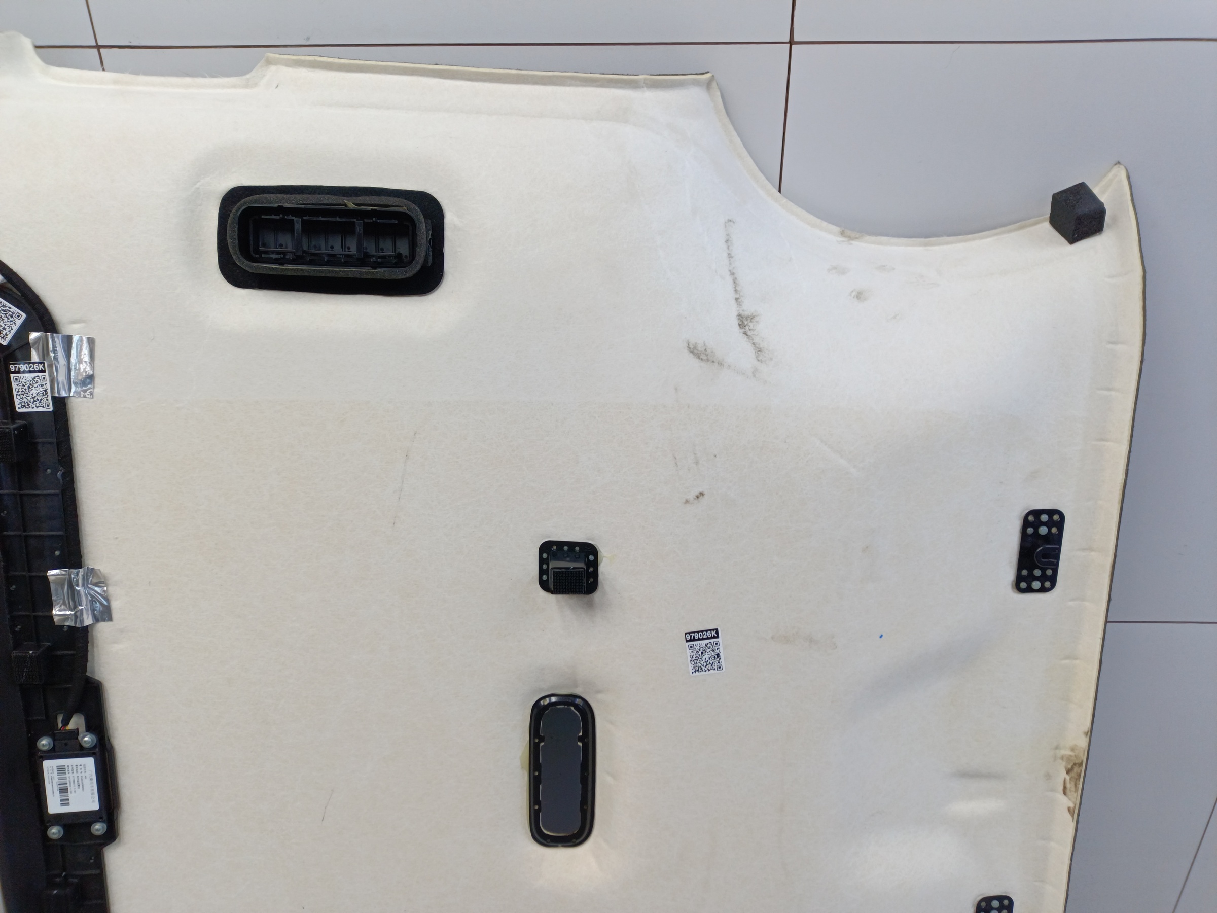 Обшивка крыши " потолок " Gac GS8 2