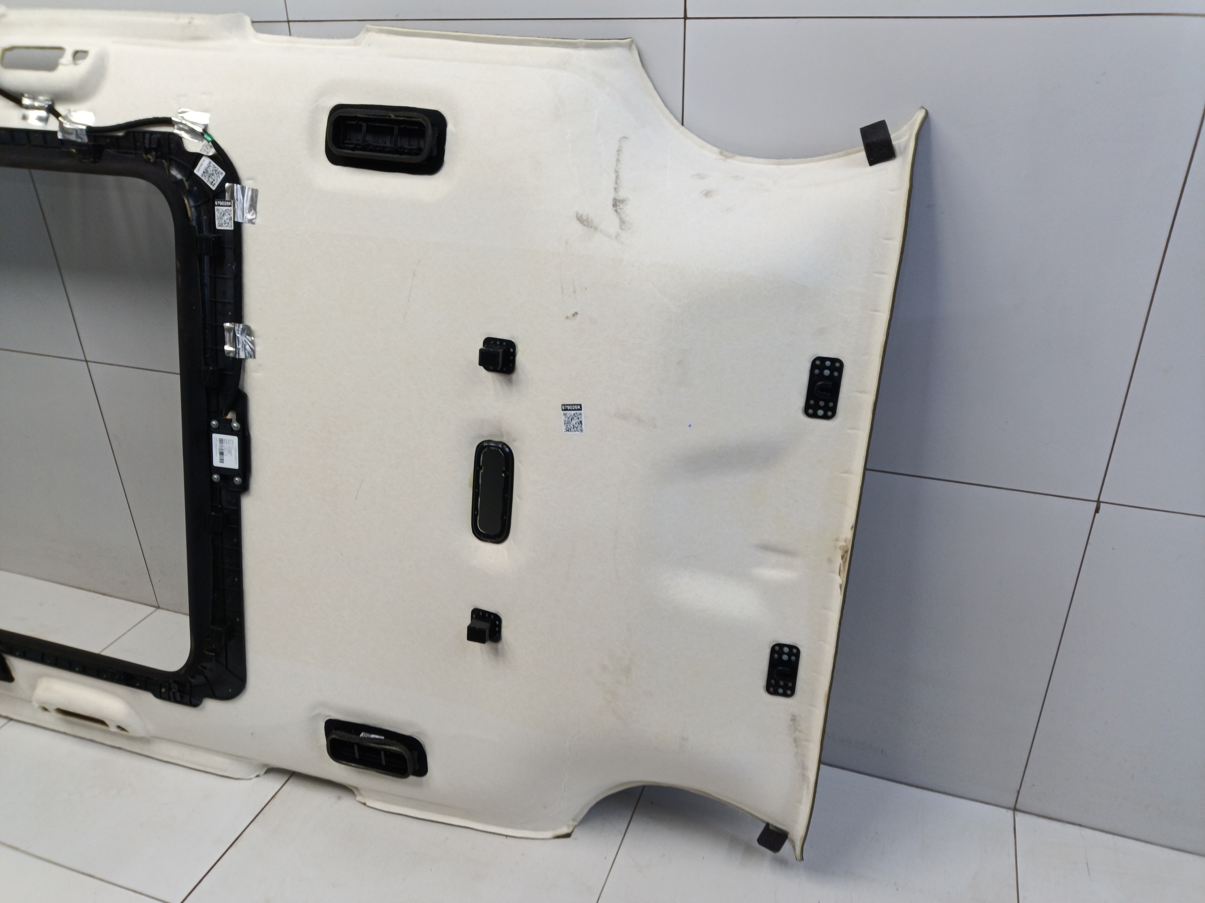 Обшивка крыши " потолок " Gac GS8 2