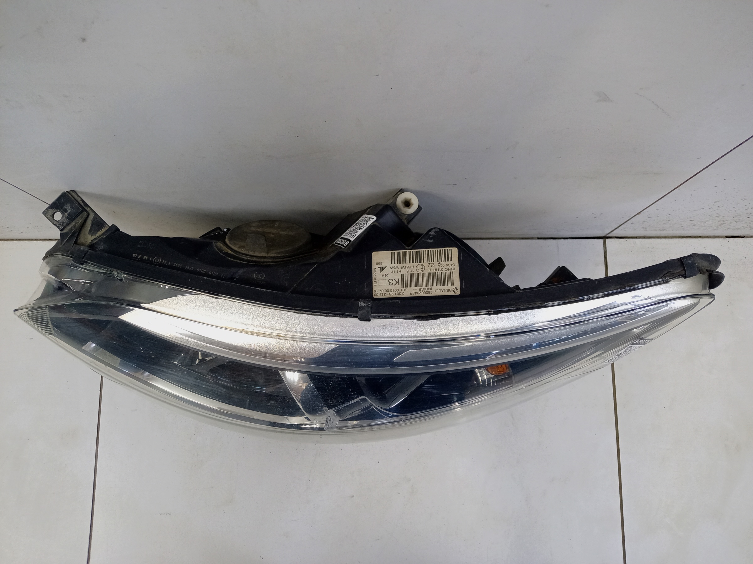 Фара передняя левая Renault Kaptur галоген светлая линза