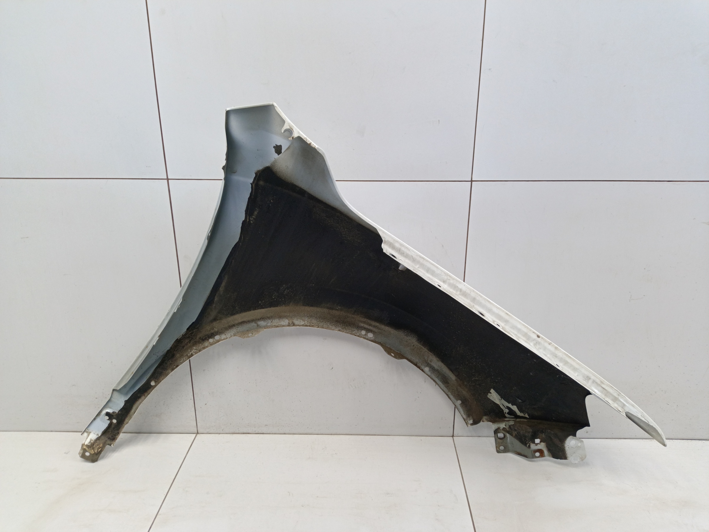 Крыло переднее левое Geely Atlas