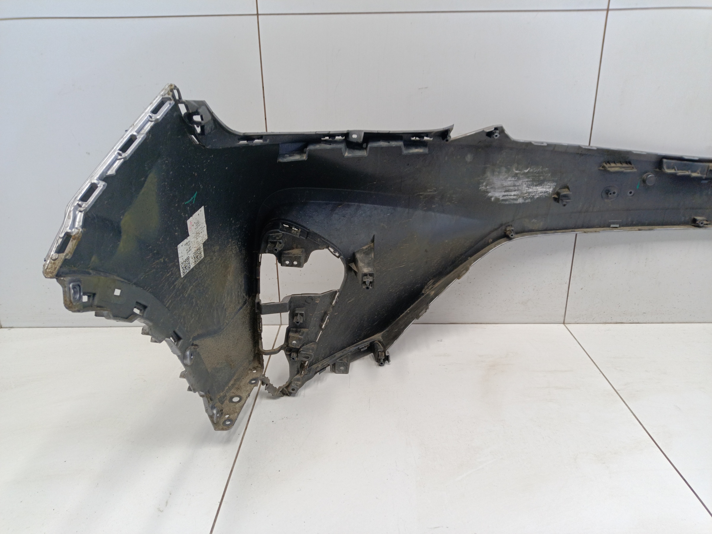 Бампер передний Geely Coolray без парктроников