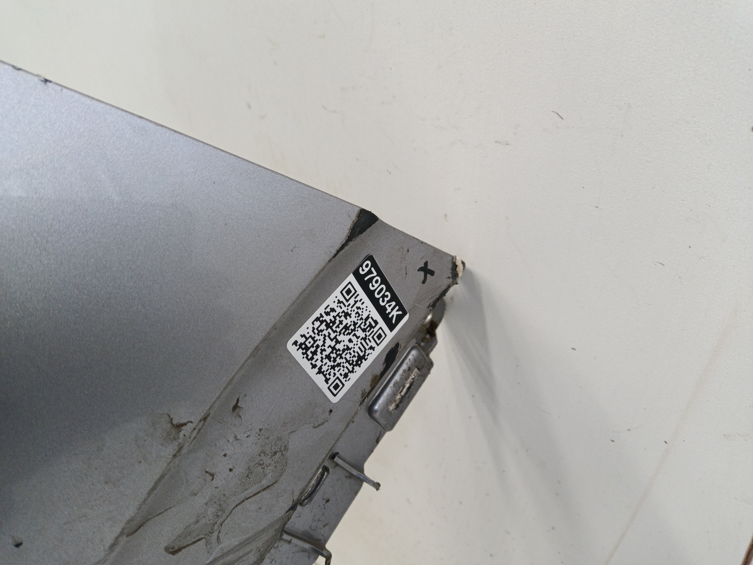 Бампер передний Geely Coolray без парктроников