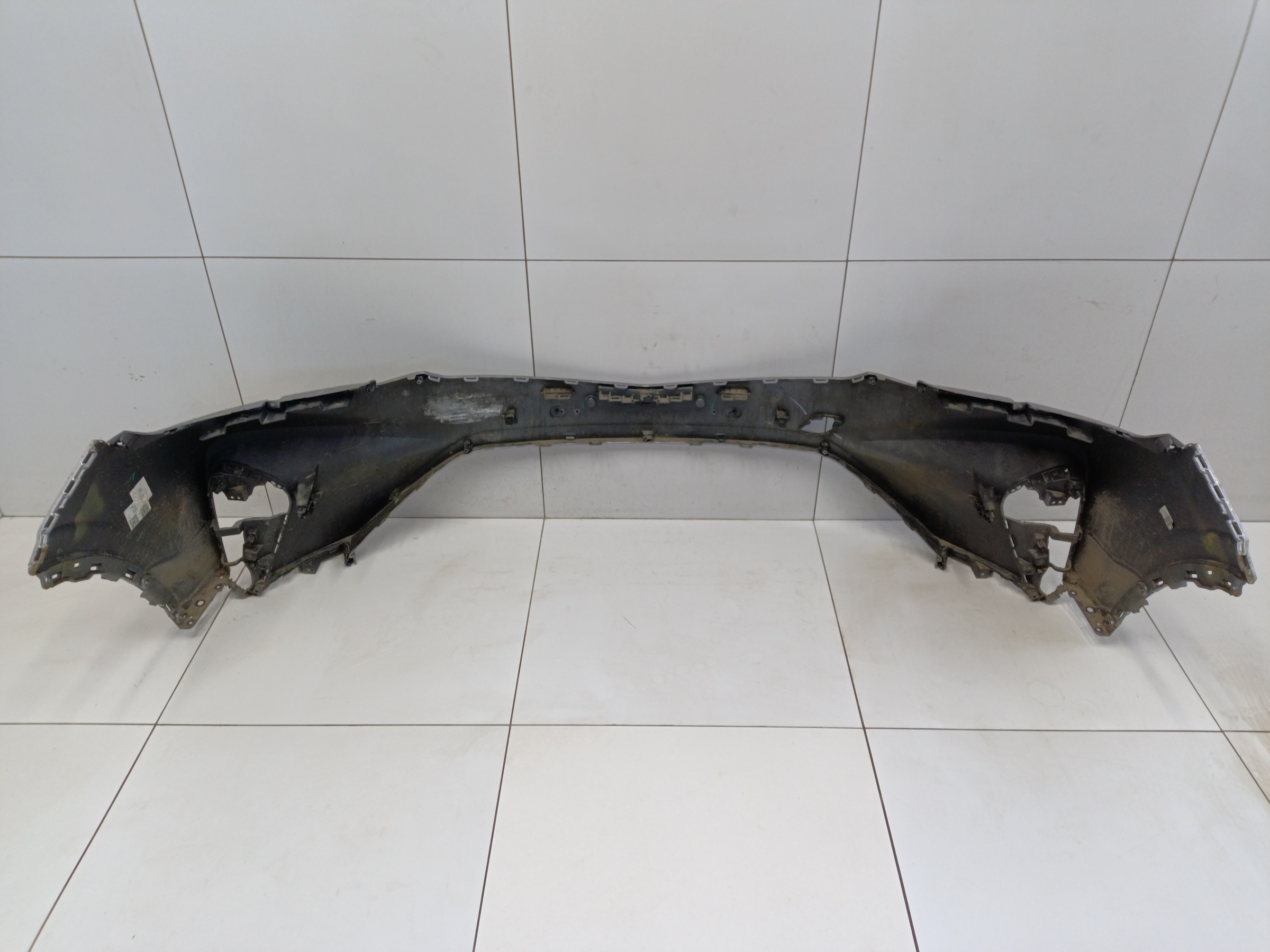 Бампер передний Geely Coolray без парктроников