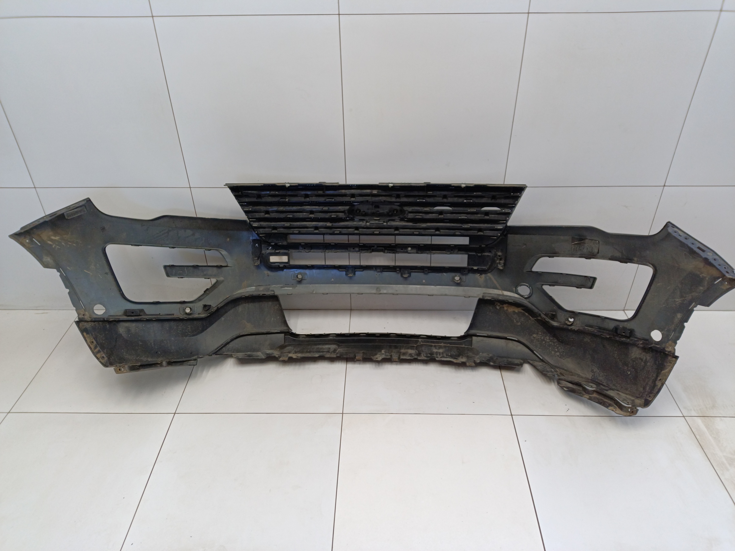 Бампер передний Ford Explorer 5 Restail