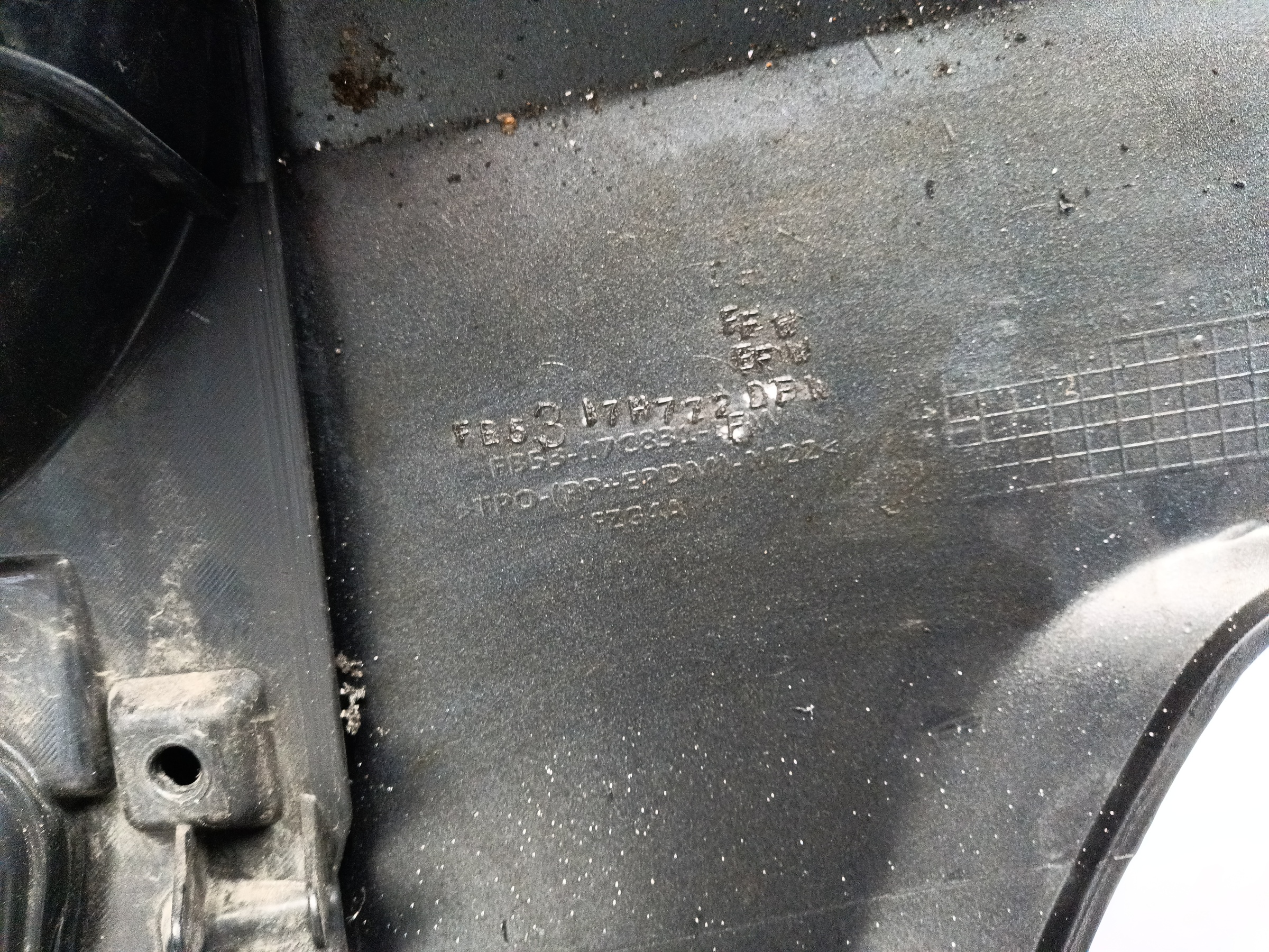 Бампер передний Ford Explorer 5 Restail