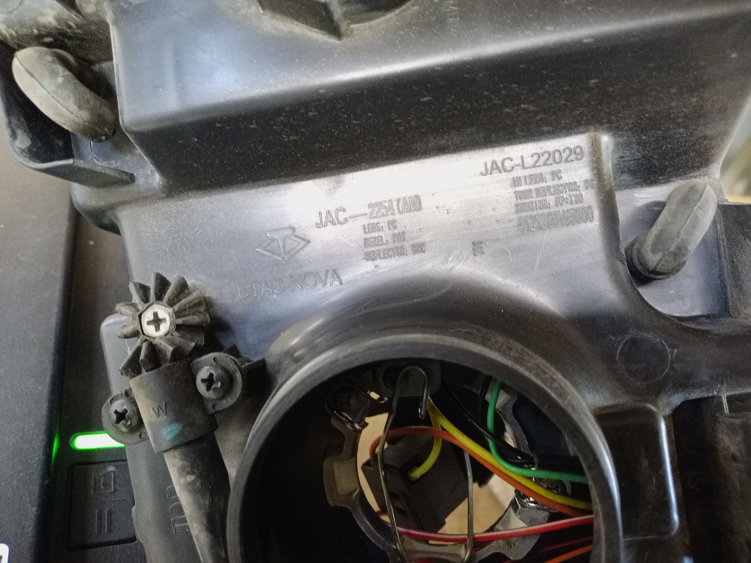 Фара передняя правая Sollers Argo галоген