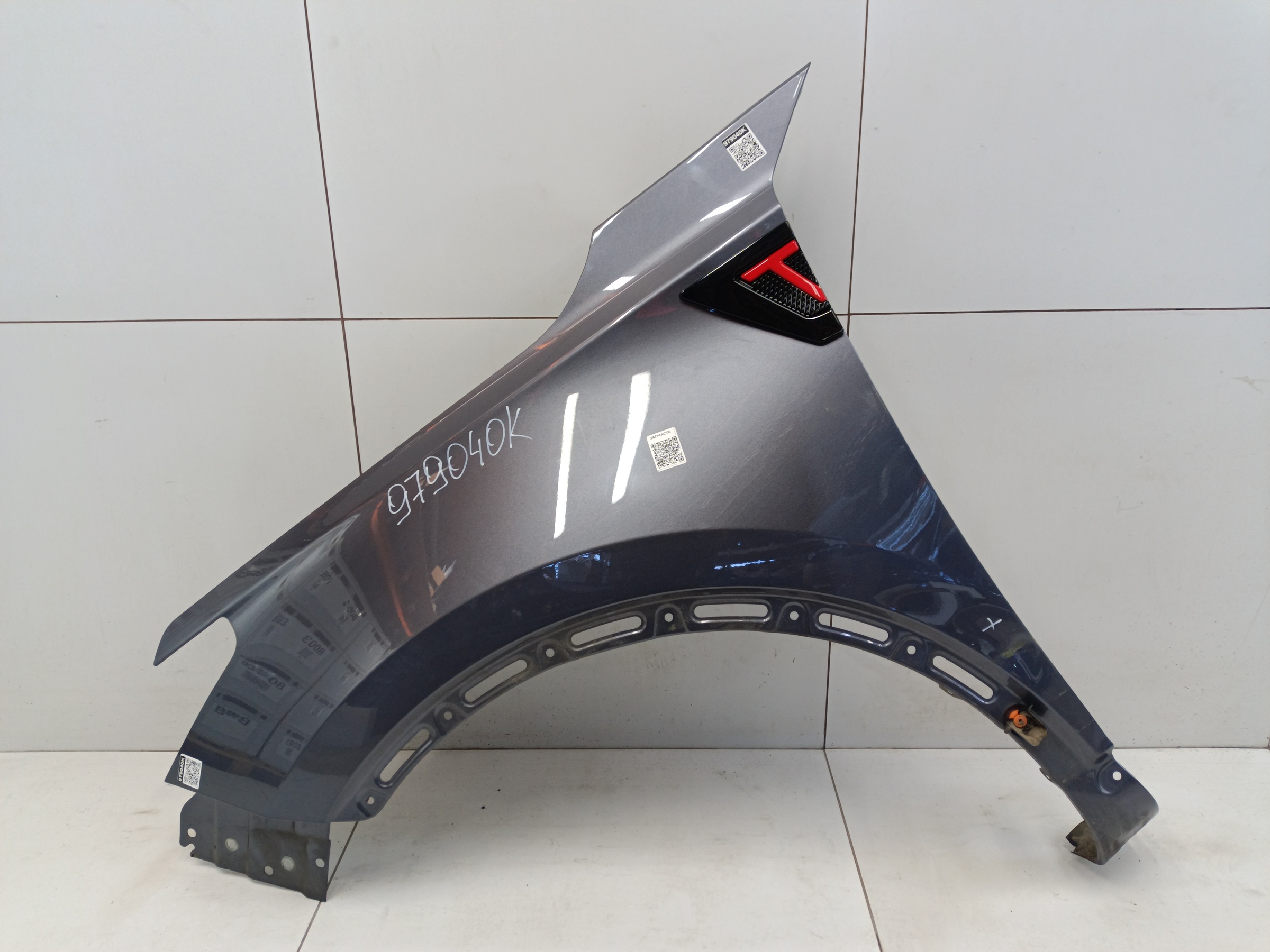 Крыло переднее левое Chery Tiggo 7 Pro