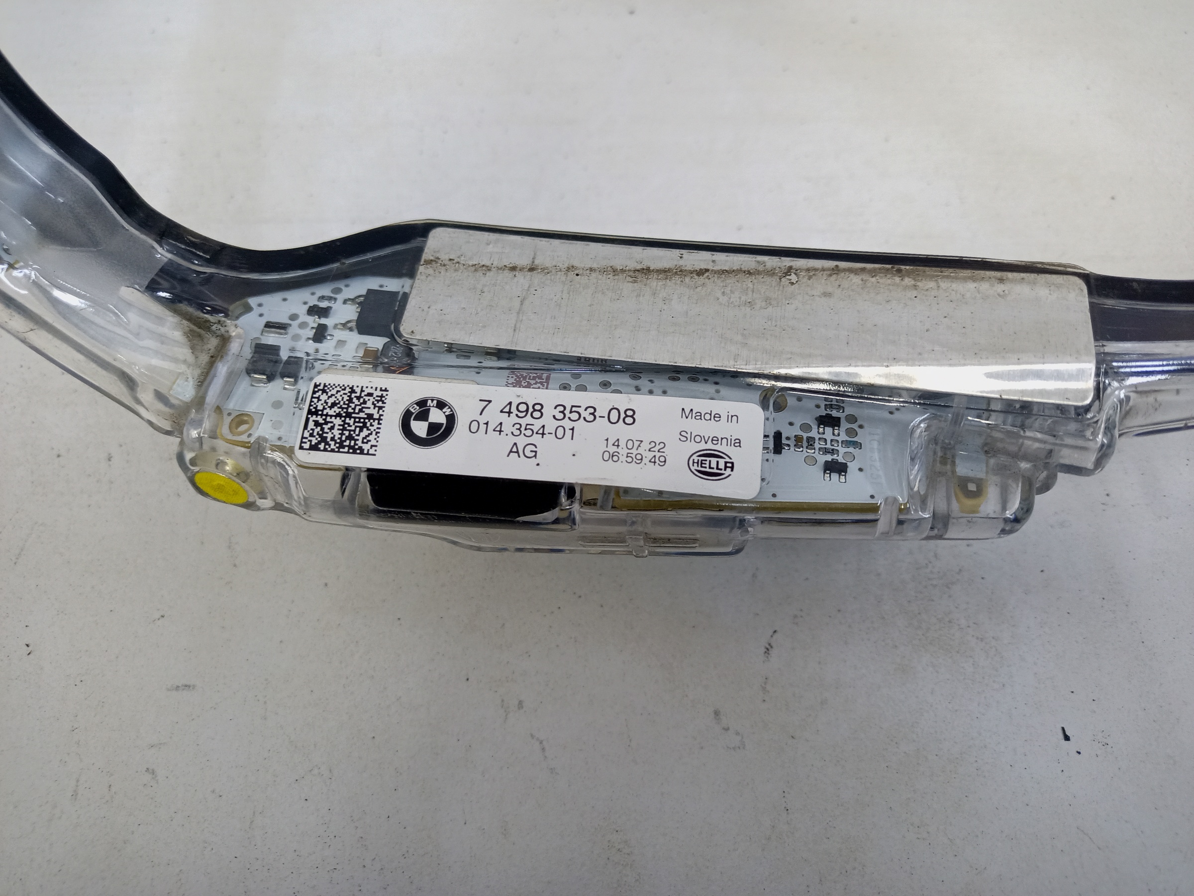 Подсветка решетки радиатора левая BMW X6 G06 Restail