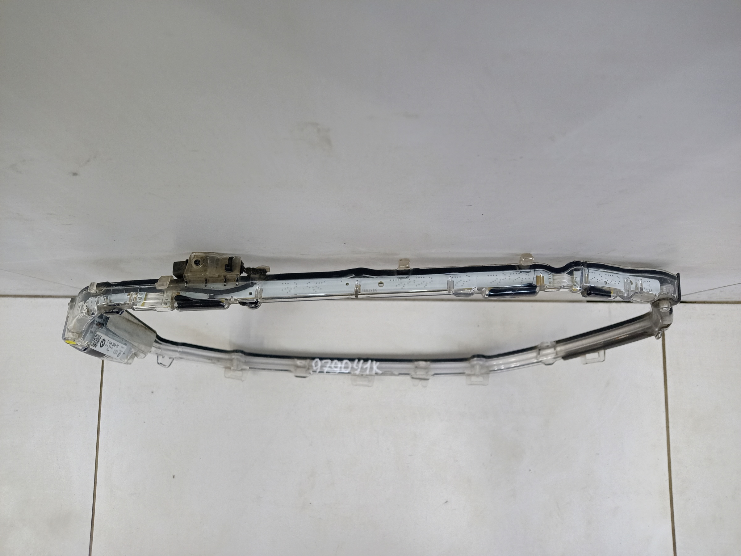 Подсветка решетки радиатора левая BMW X6 G06 Restail