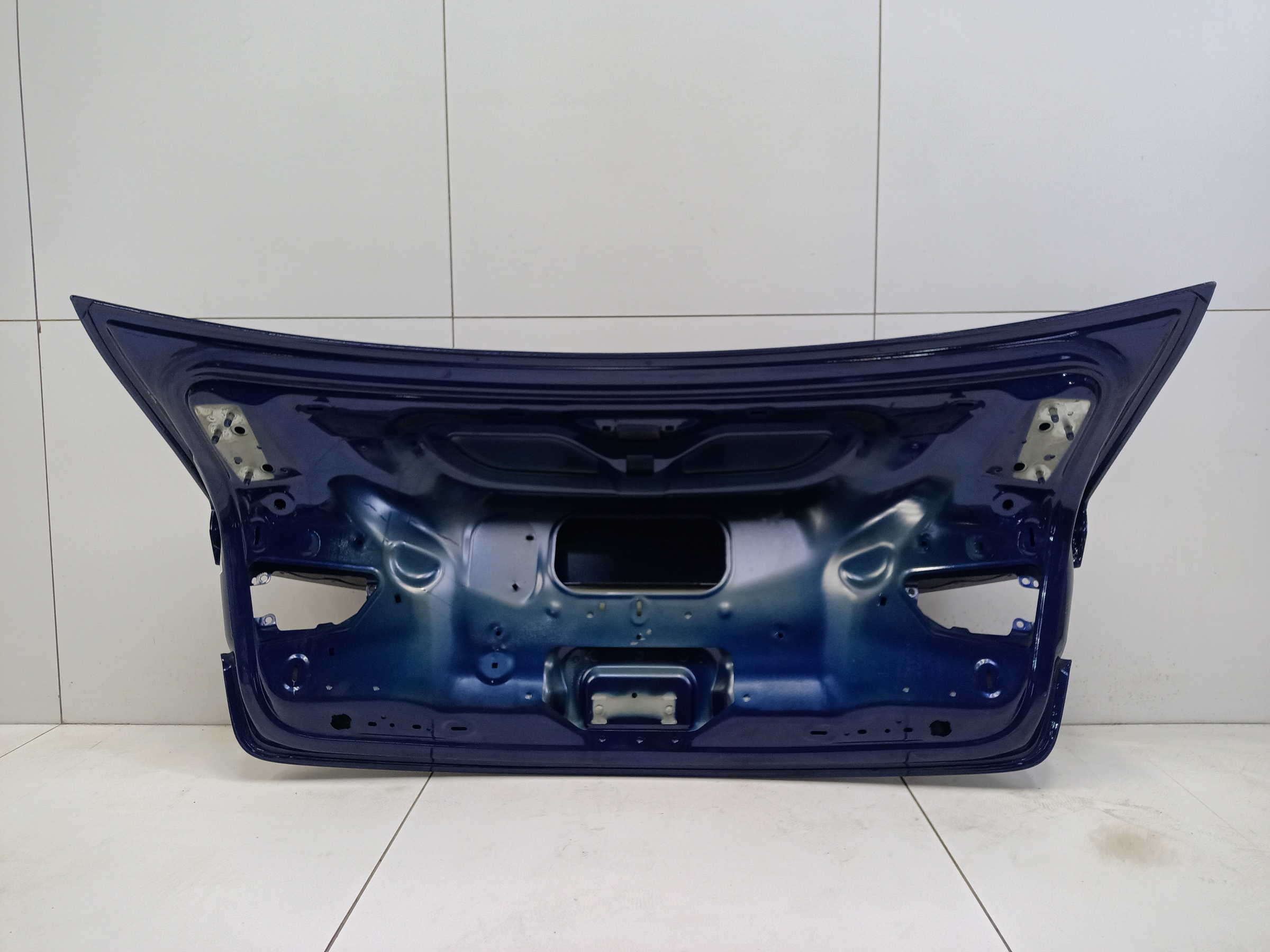 Крышка багажника Audi A3 8V Sedan