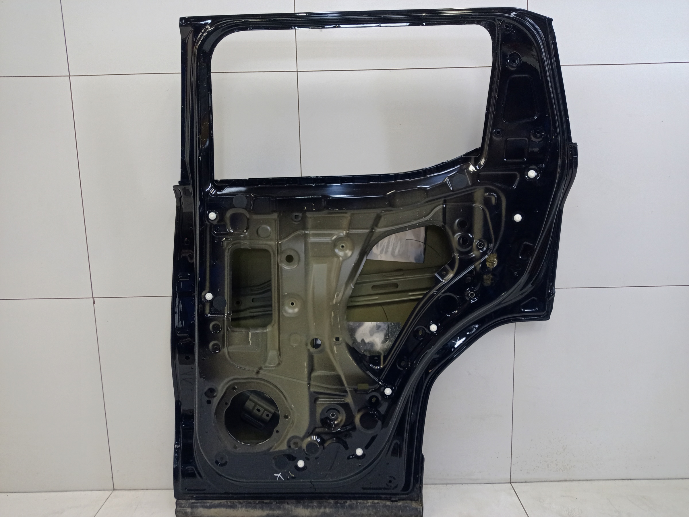 Дверь задняя правая Haval H3