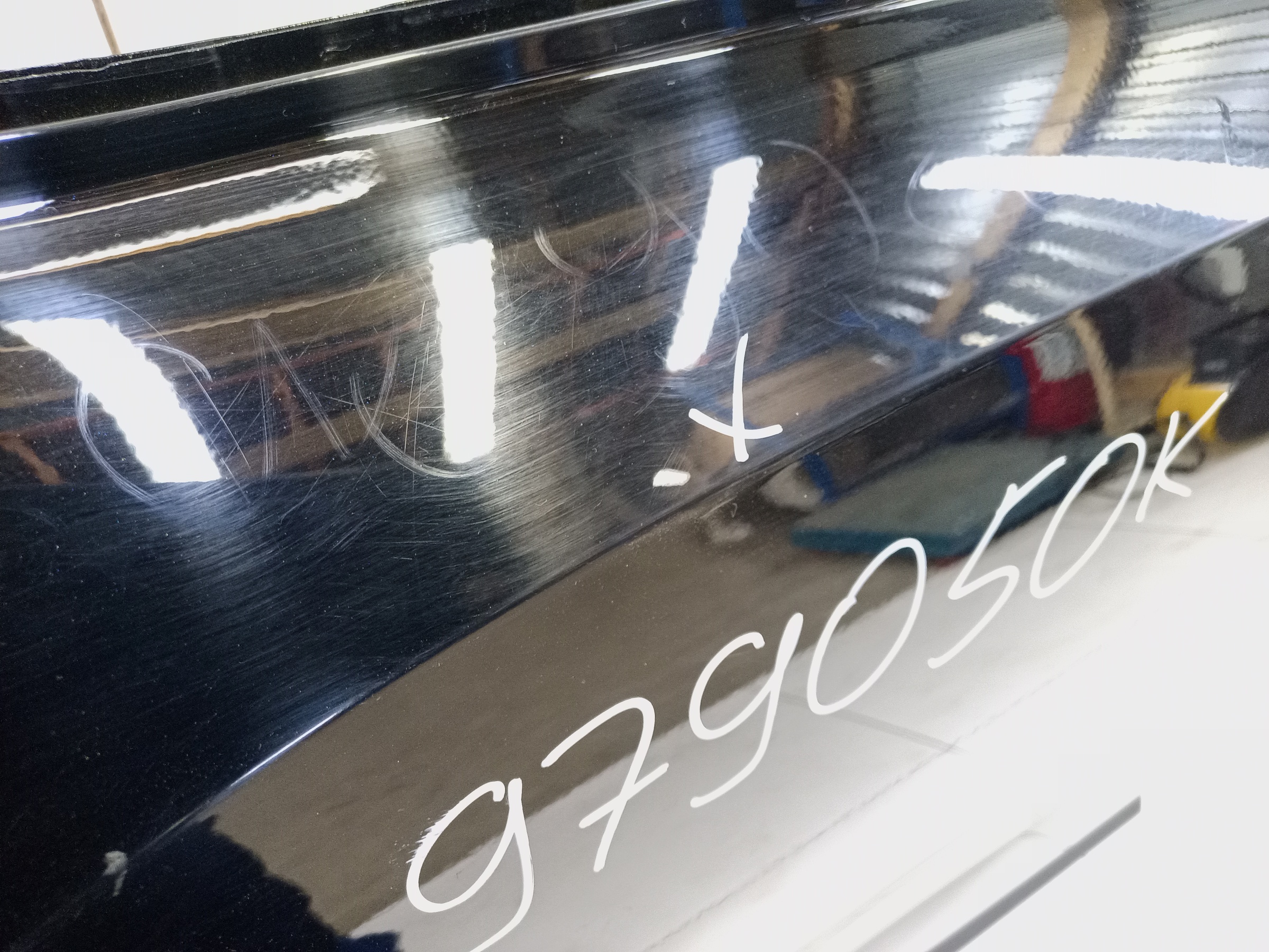 Дверь задняя правая Haval H3