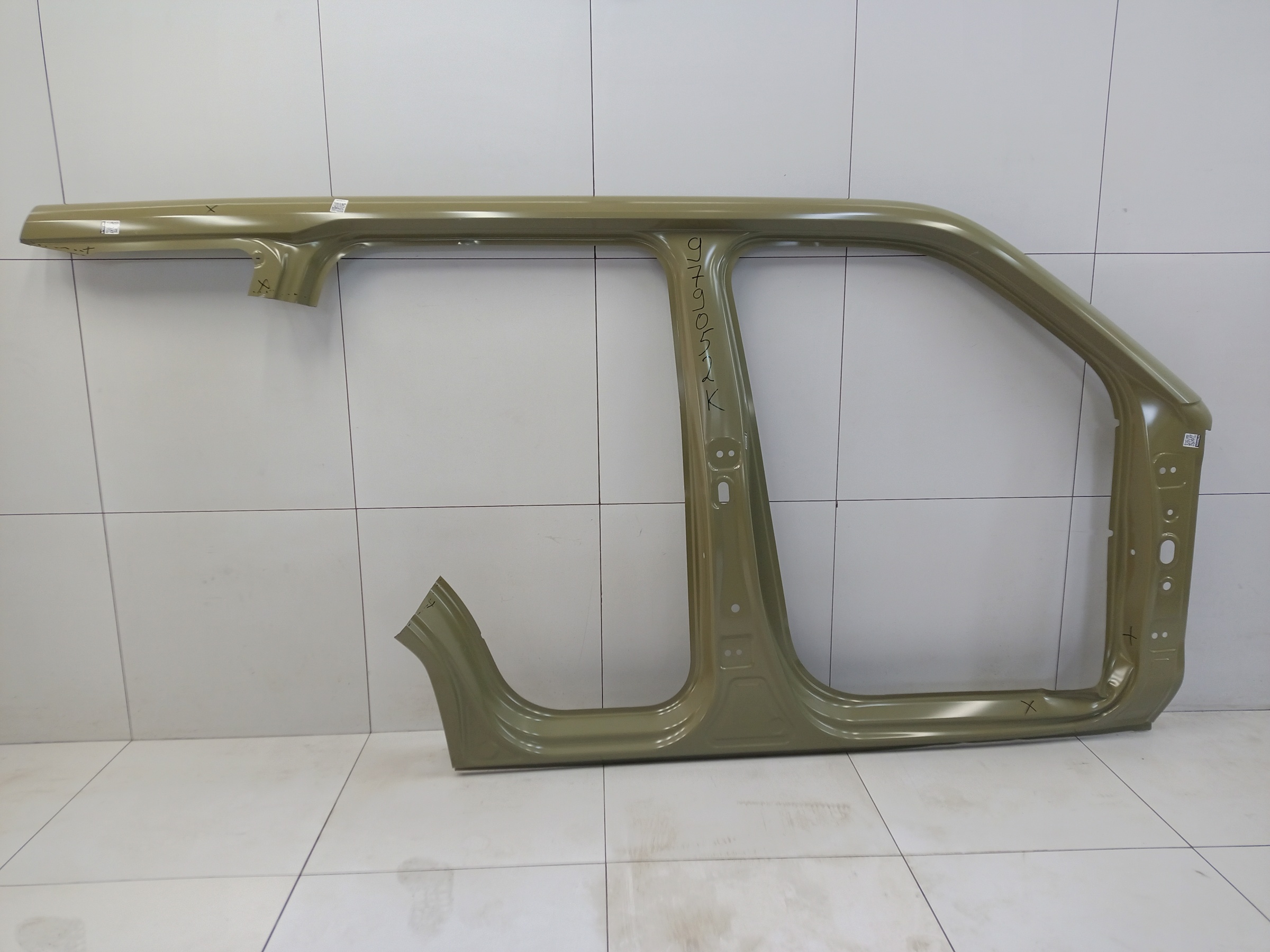 Панель кузова боковая правая Haval H3