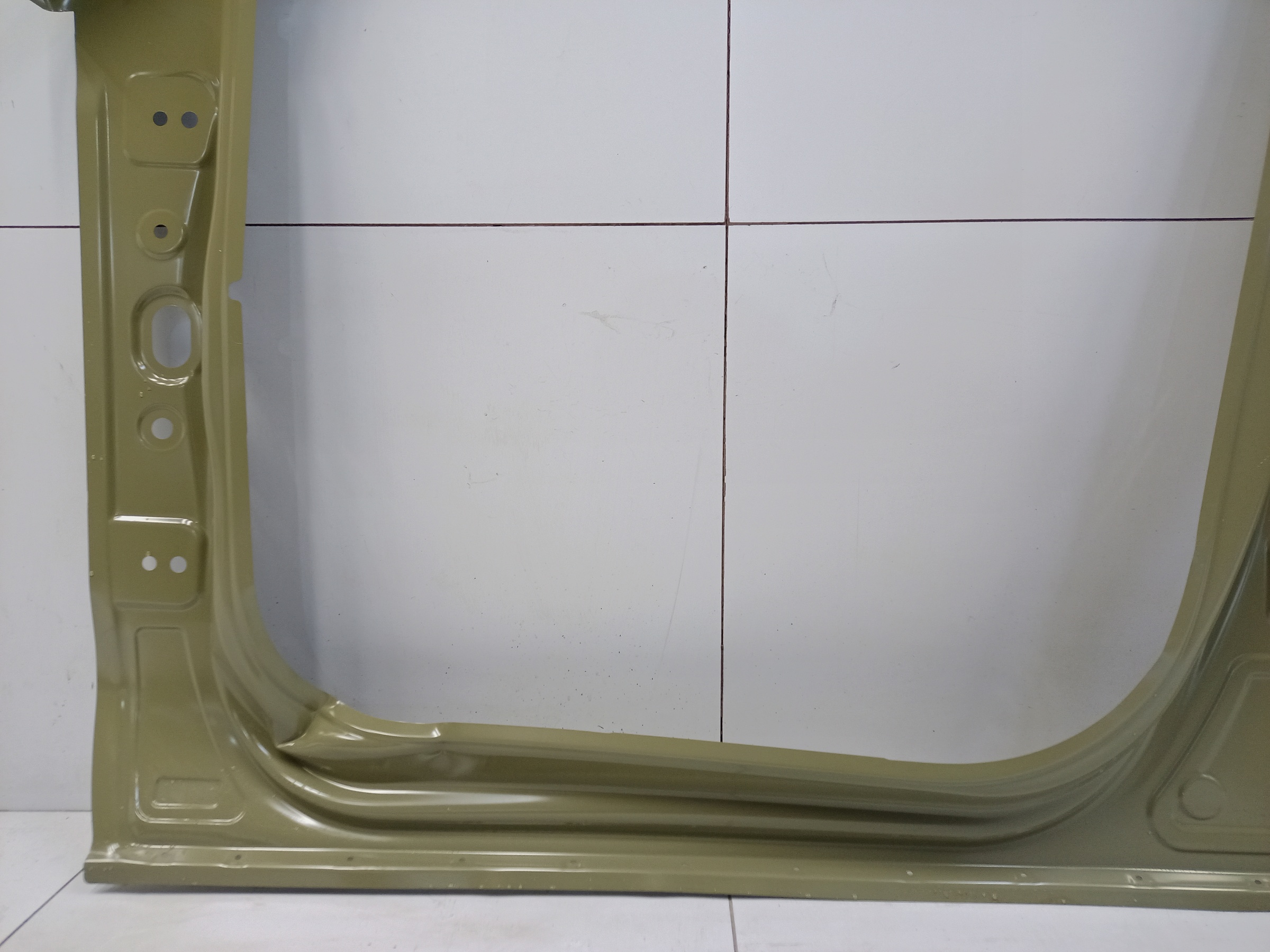 Панель кузова боковая правая Haval H3