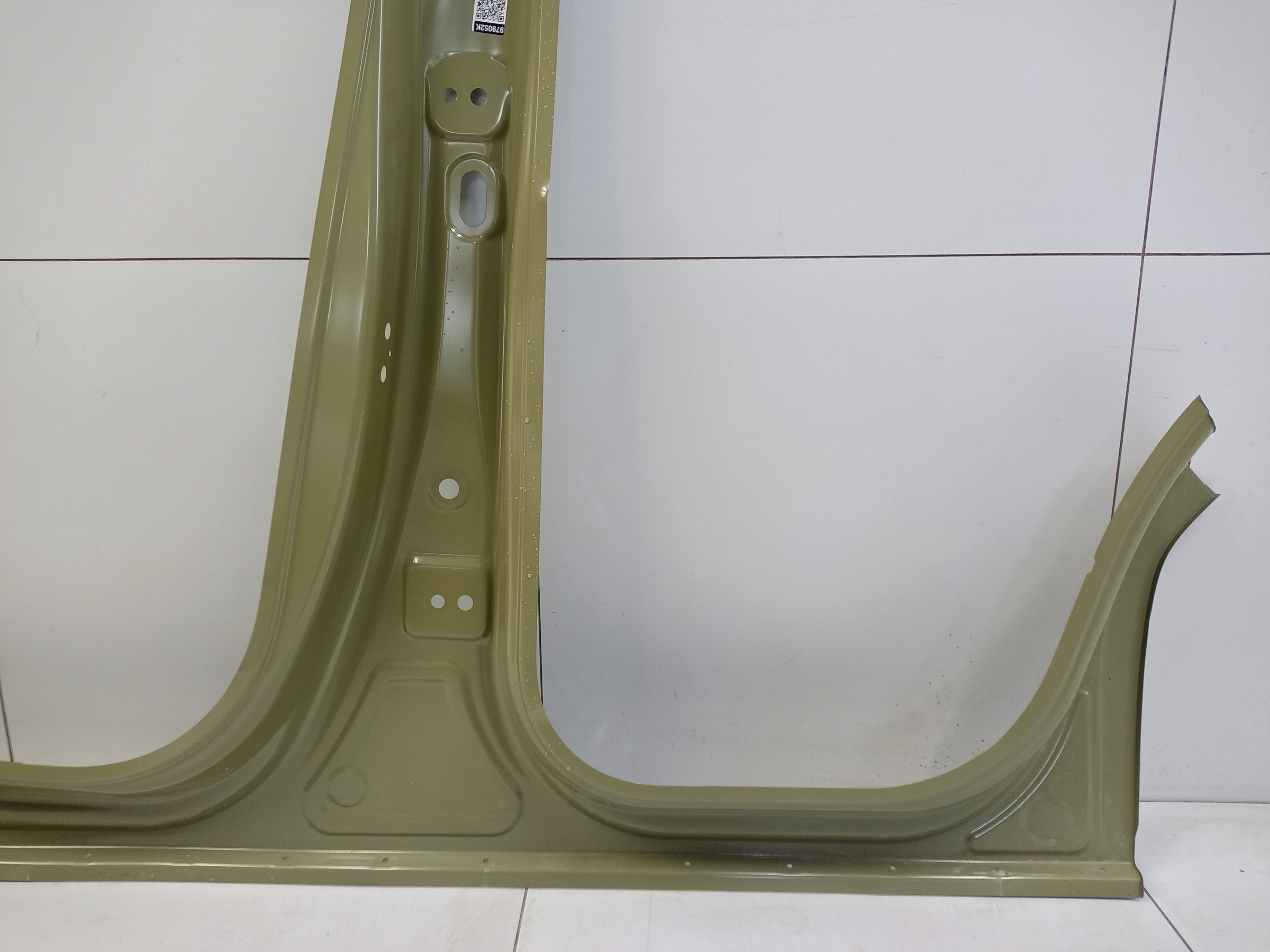 Панель кузова боковая правая Haval H3