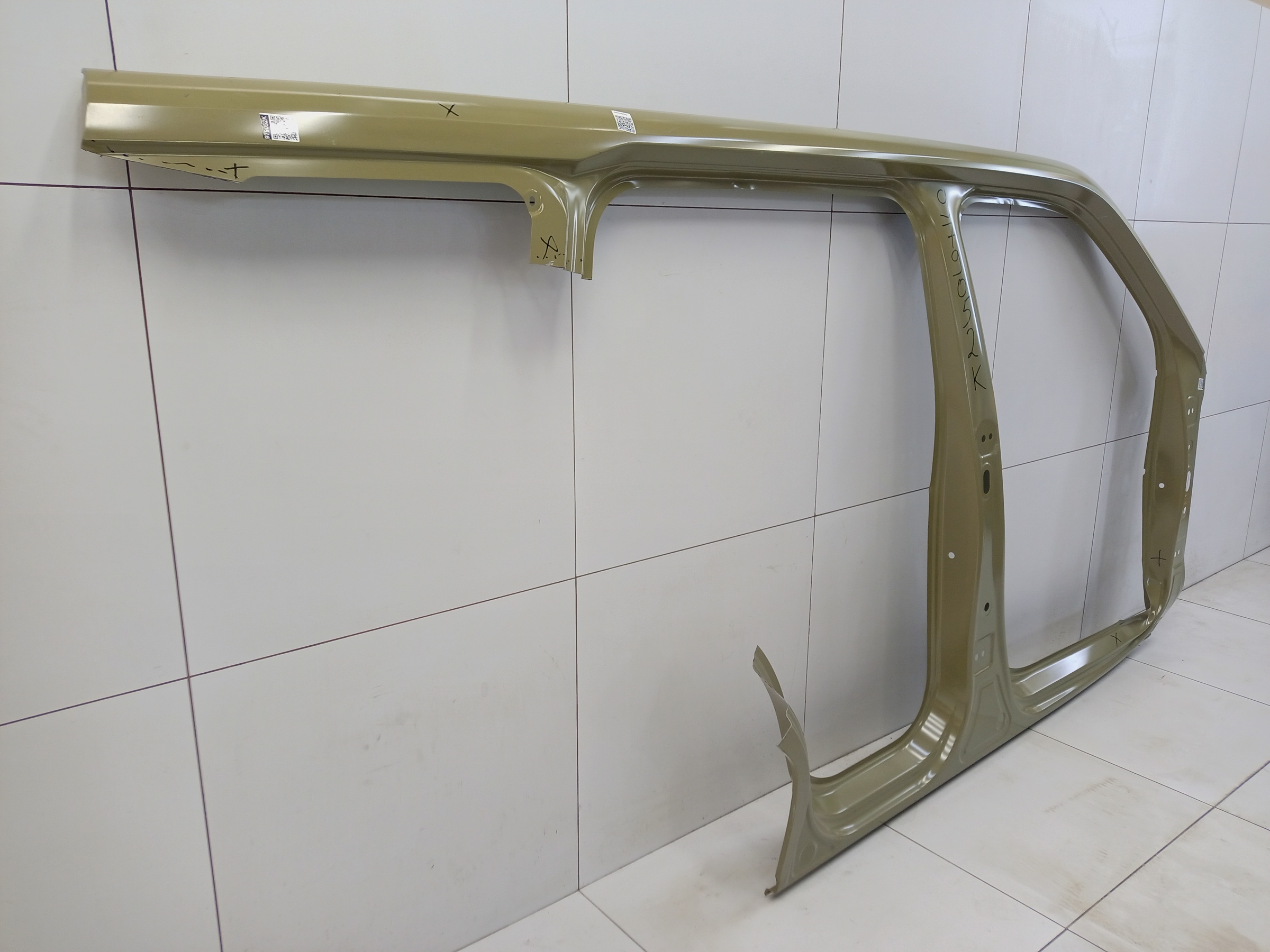 Панель кузова боковая правая Haval H3