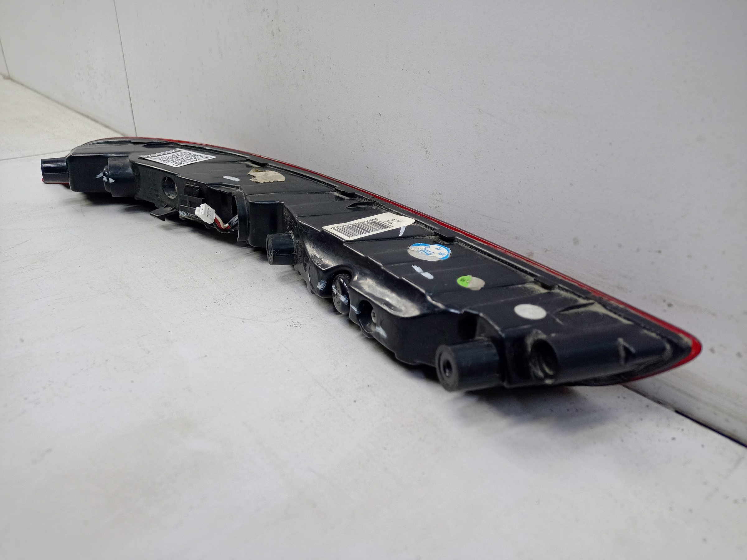 Фара ПТФ задняя правая Geely Atlas Pro LED