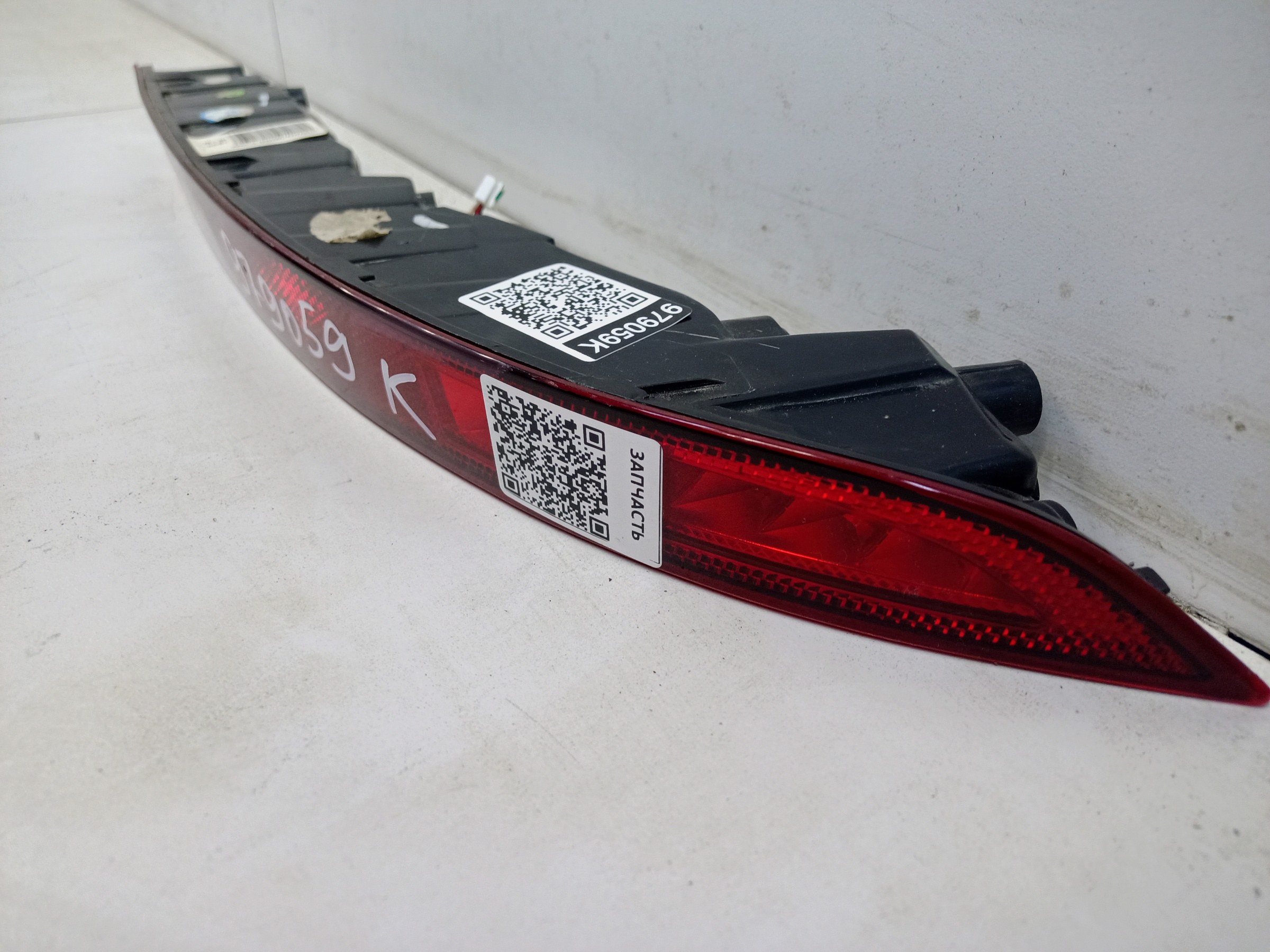 Фара ПТФ задняя правая Geely Atlas Pro LED