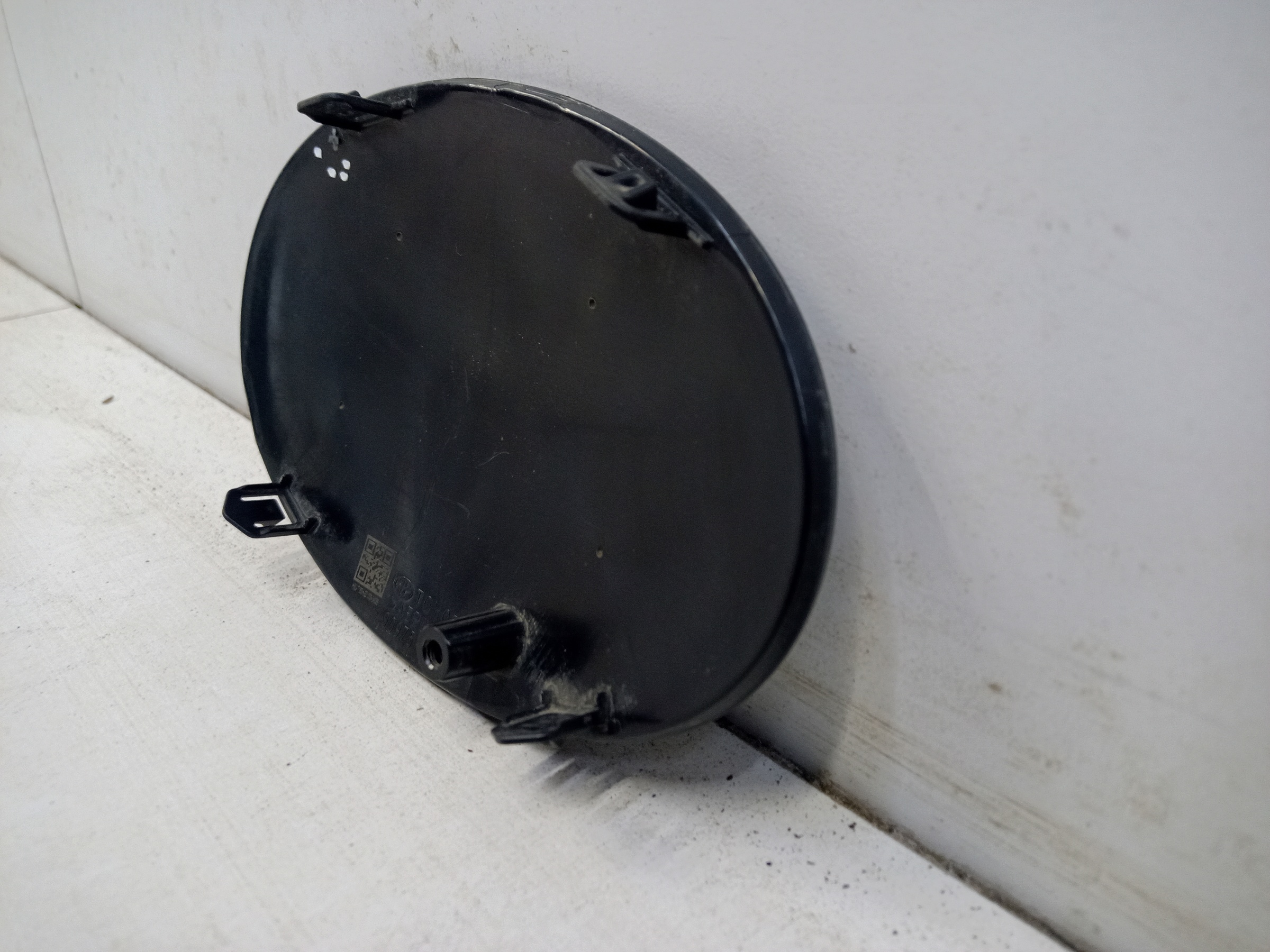 Эмблема решетки радиатора Toyota Camry V70