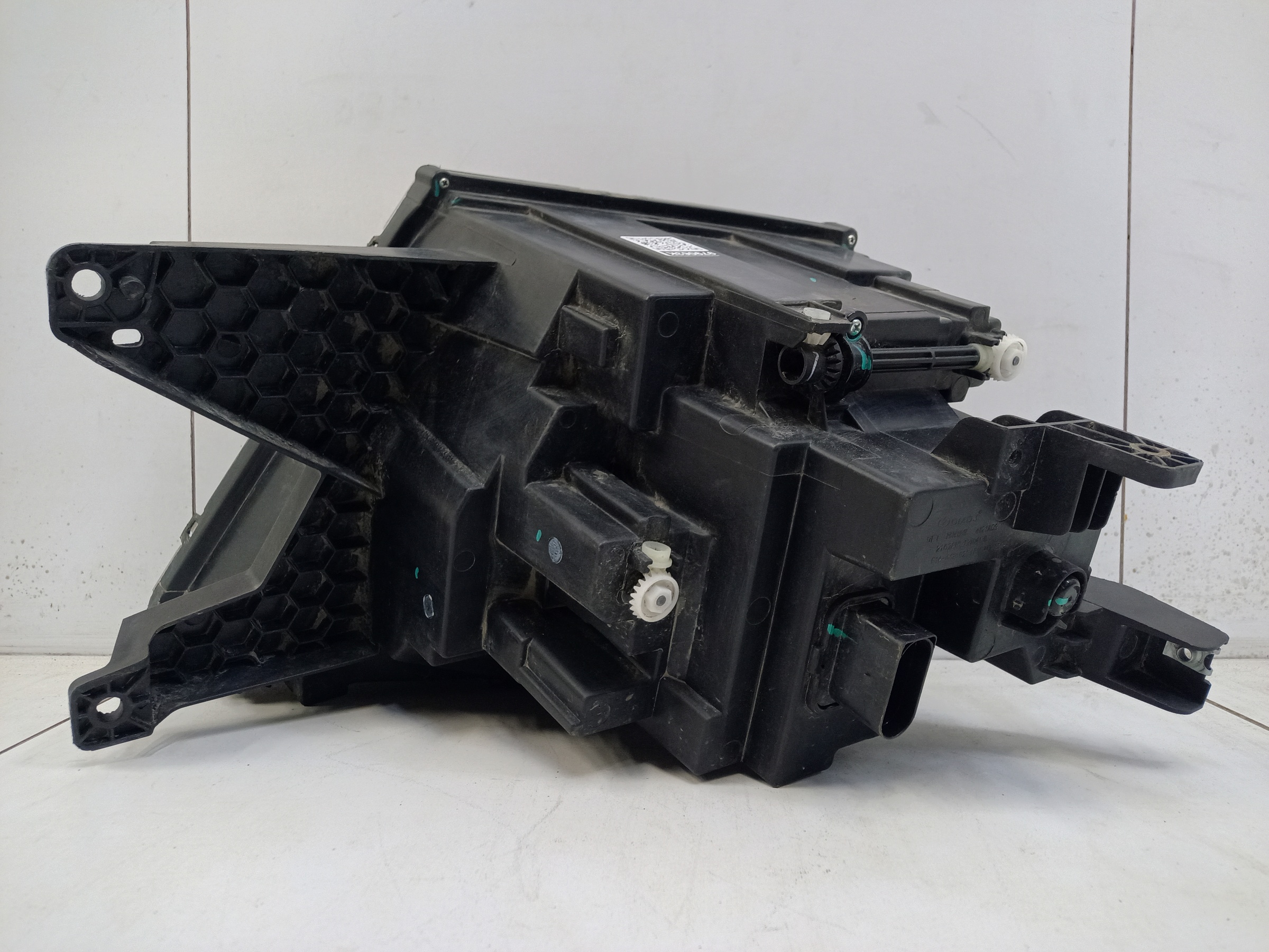 Фара передняя правая Jetour Dashing LED