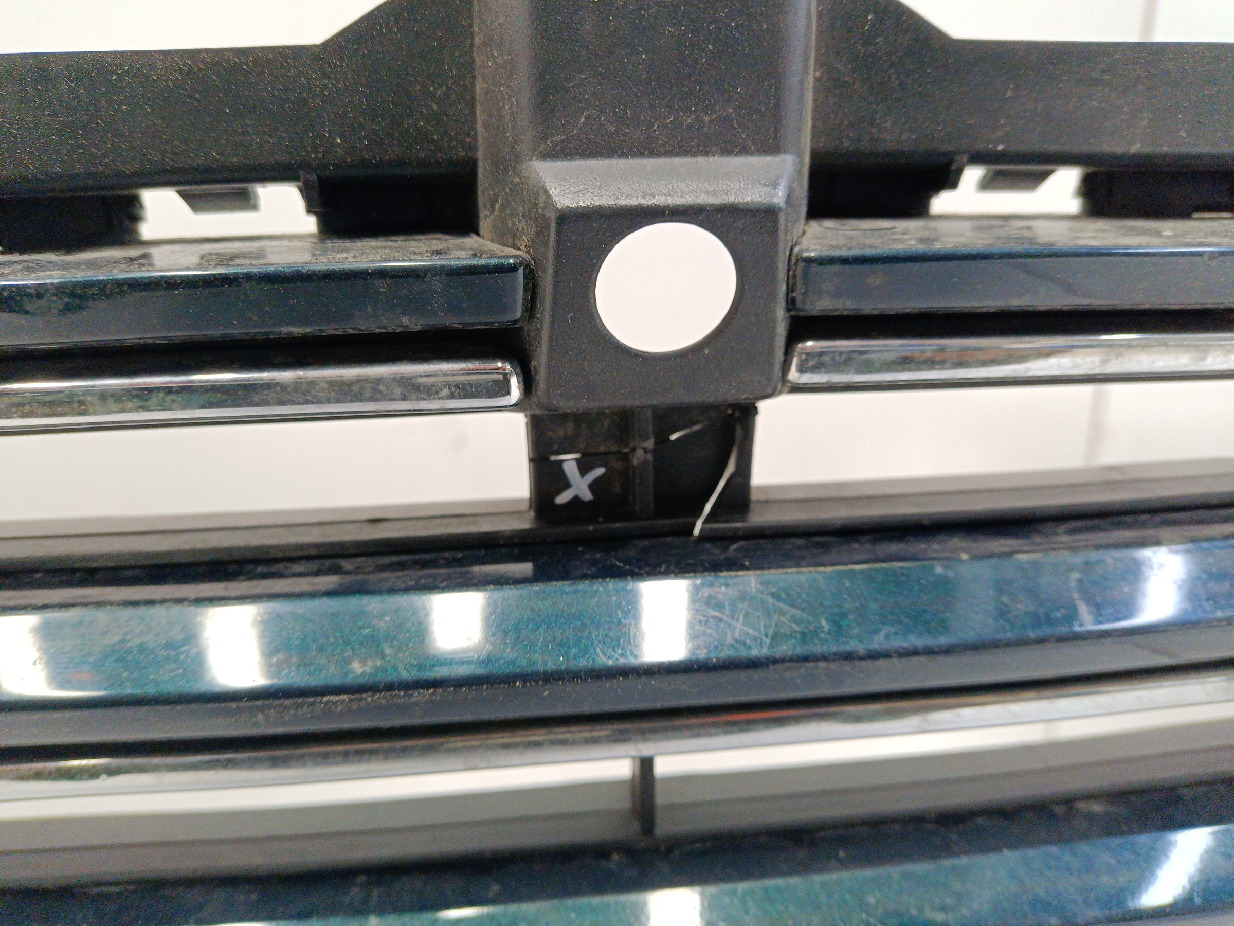 Решётка переднего бампера центральная Exeed TXL Restail