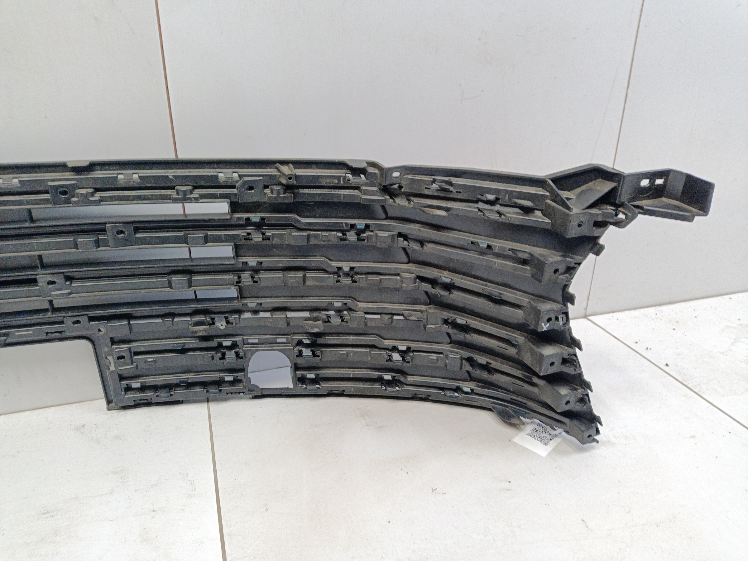 Решётка переднего бампера центральная Exeed TXL Restail