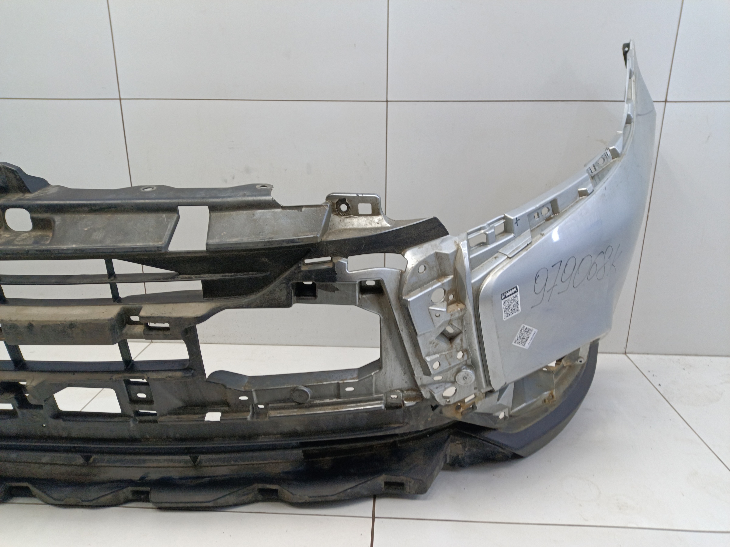 Бампер передний Mitsubishi Outlander 3 Restail 3