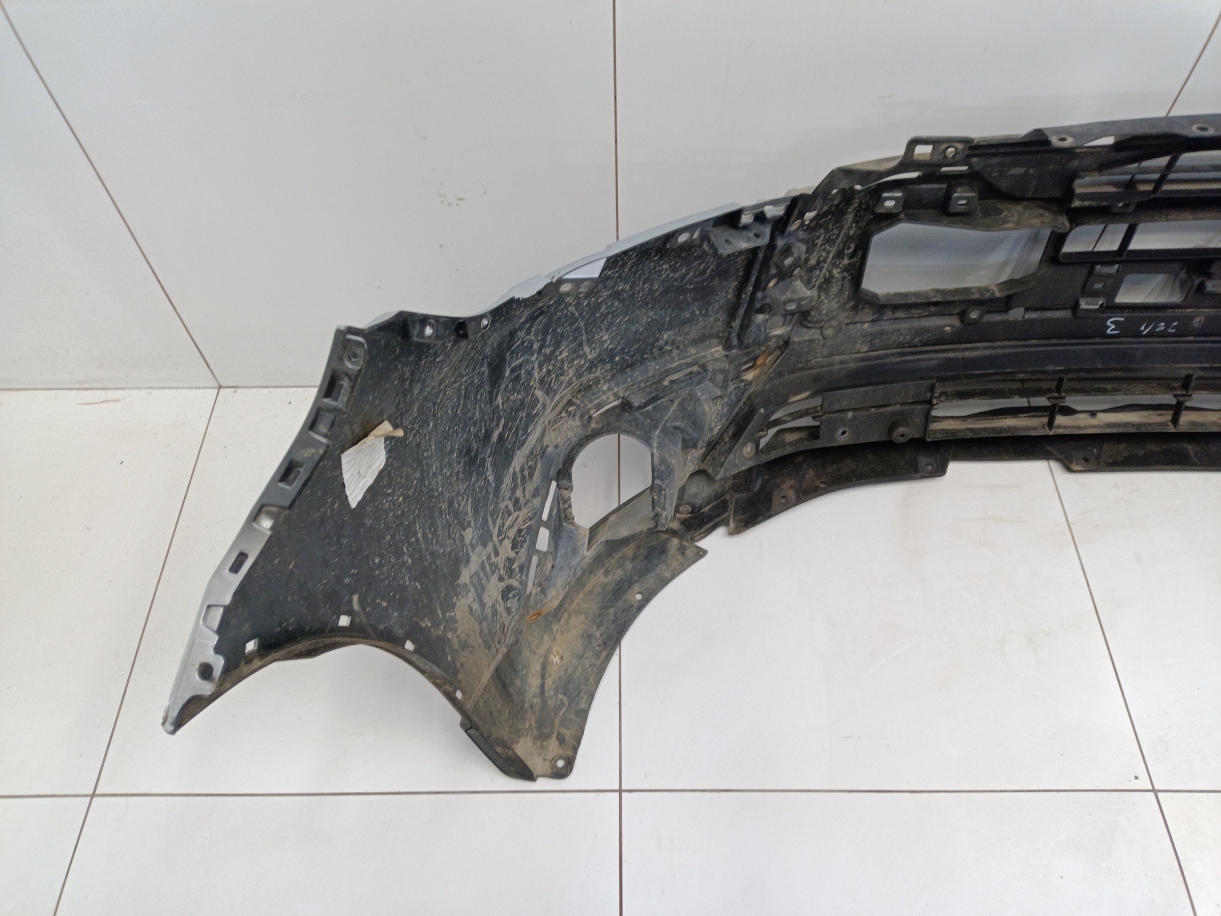 Бампер передний Mitsubishi Outlander 3 Restail 3