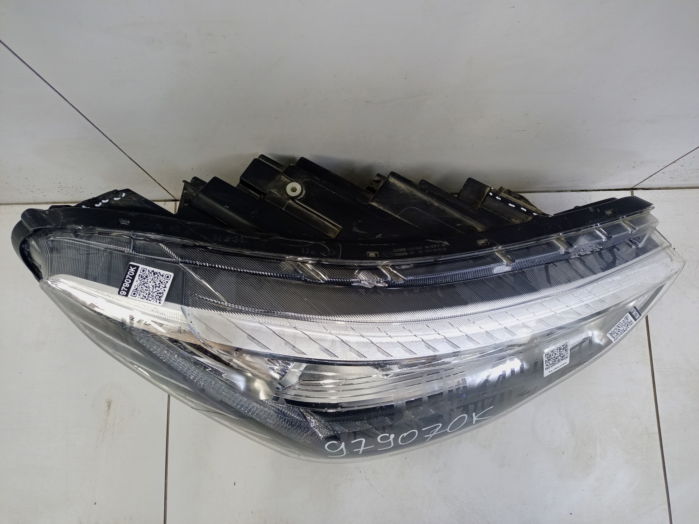 Фара передняя правая Haval Jolion LED