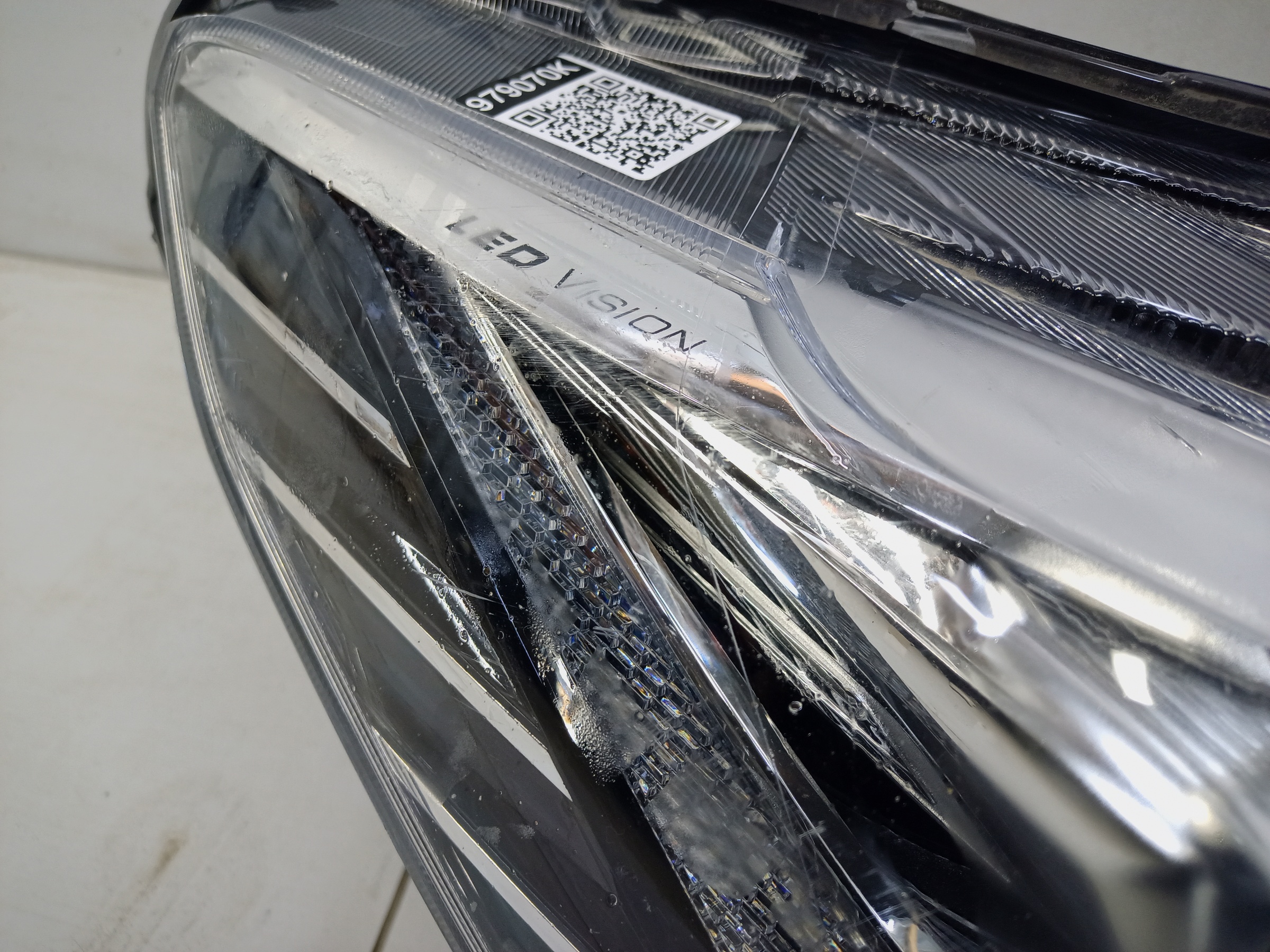 Фара передняя правая Haval Jolion LED