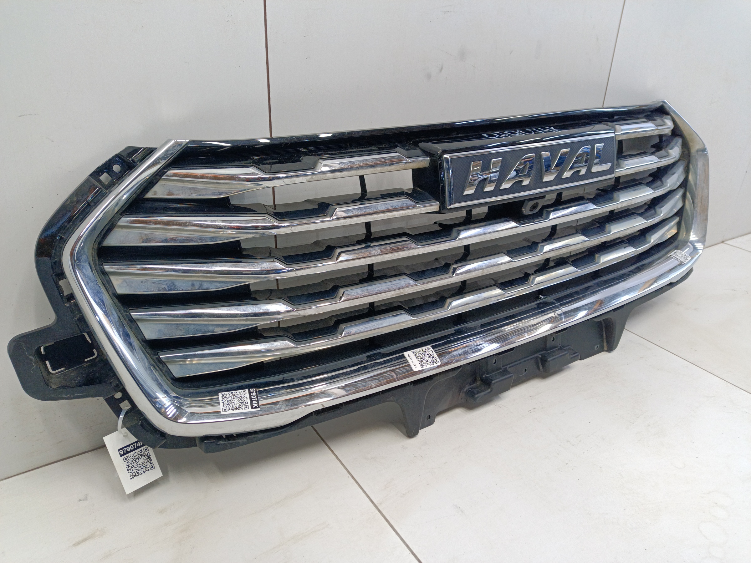 Решётка радиатора Haval Jolion под камеру