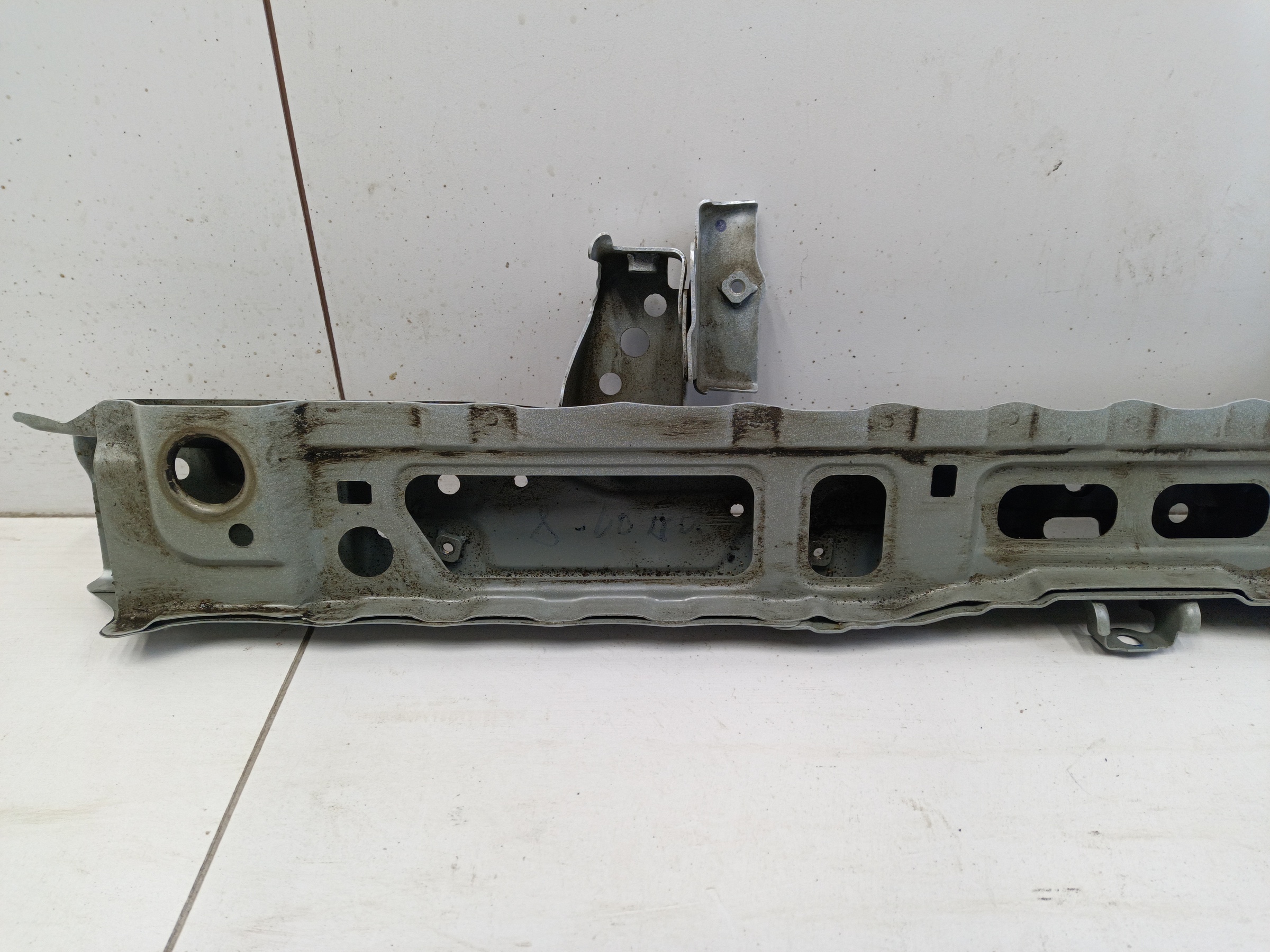 Панель передняя верхняя часть Toyota RAV4 XA50